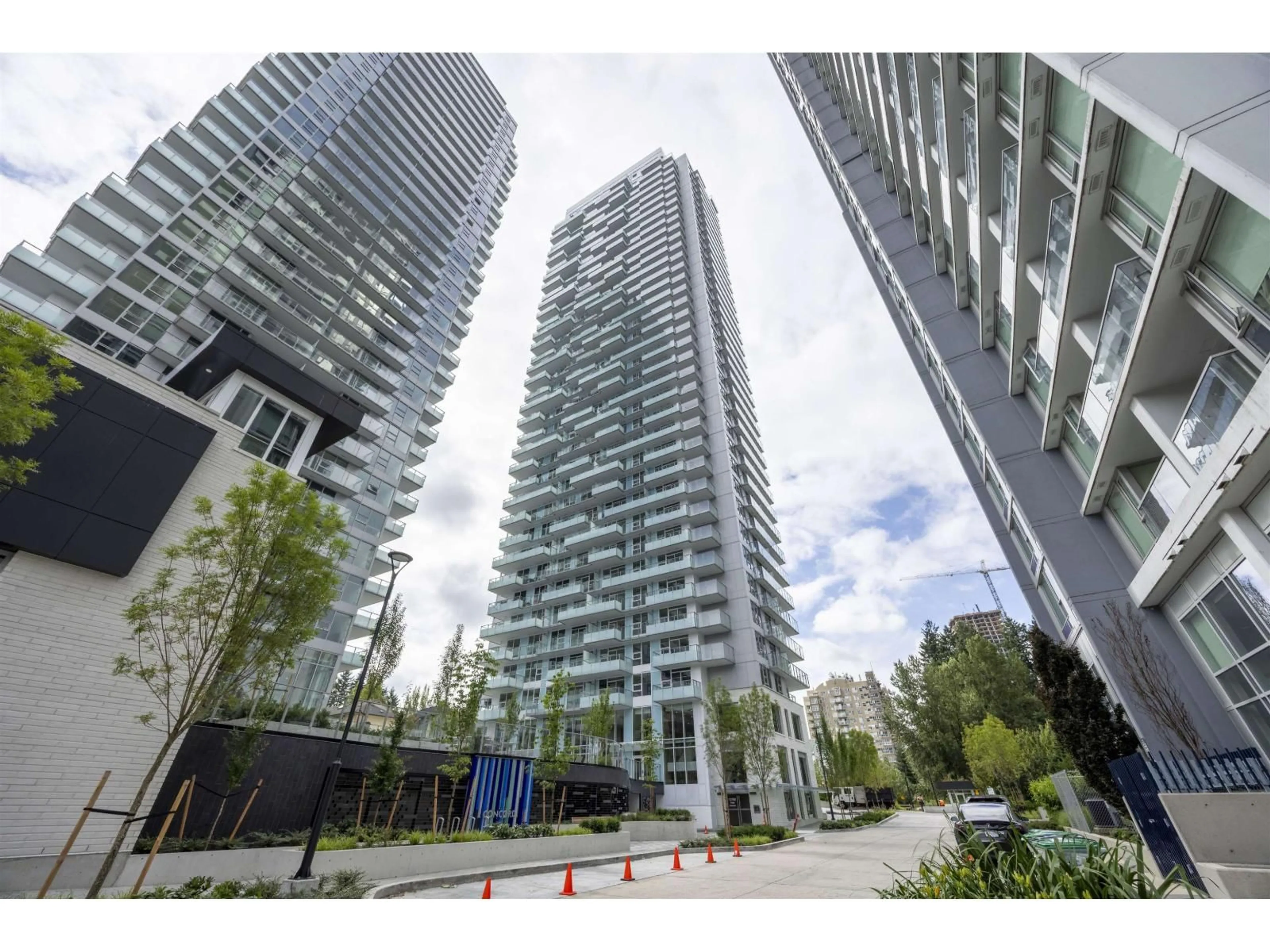 Unknown for 3107 - 13768 100, Surrey British Columbia V3T0V2