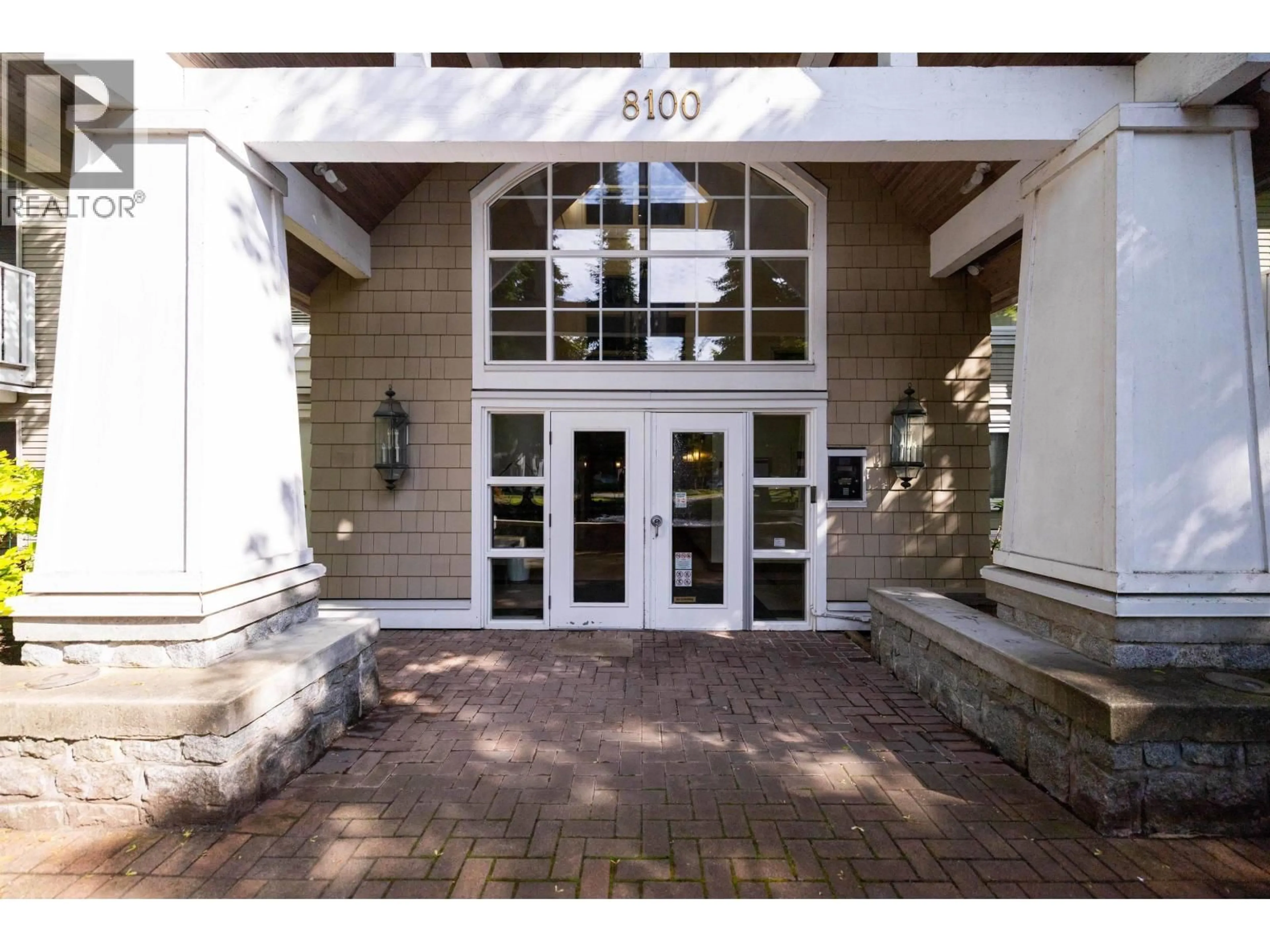 Indoor foyer for 112 - 8100 JONES ROAD, Richmond British Columbia V6Y4B1