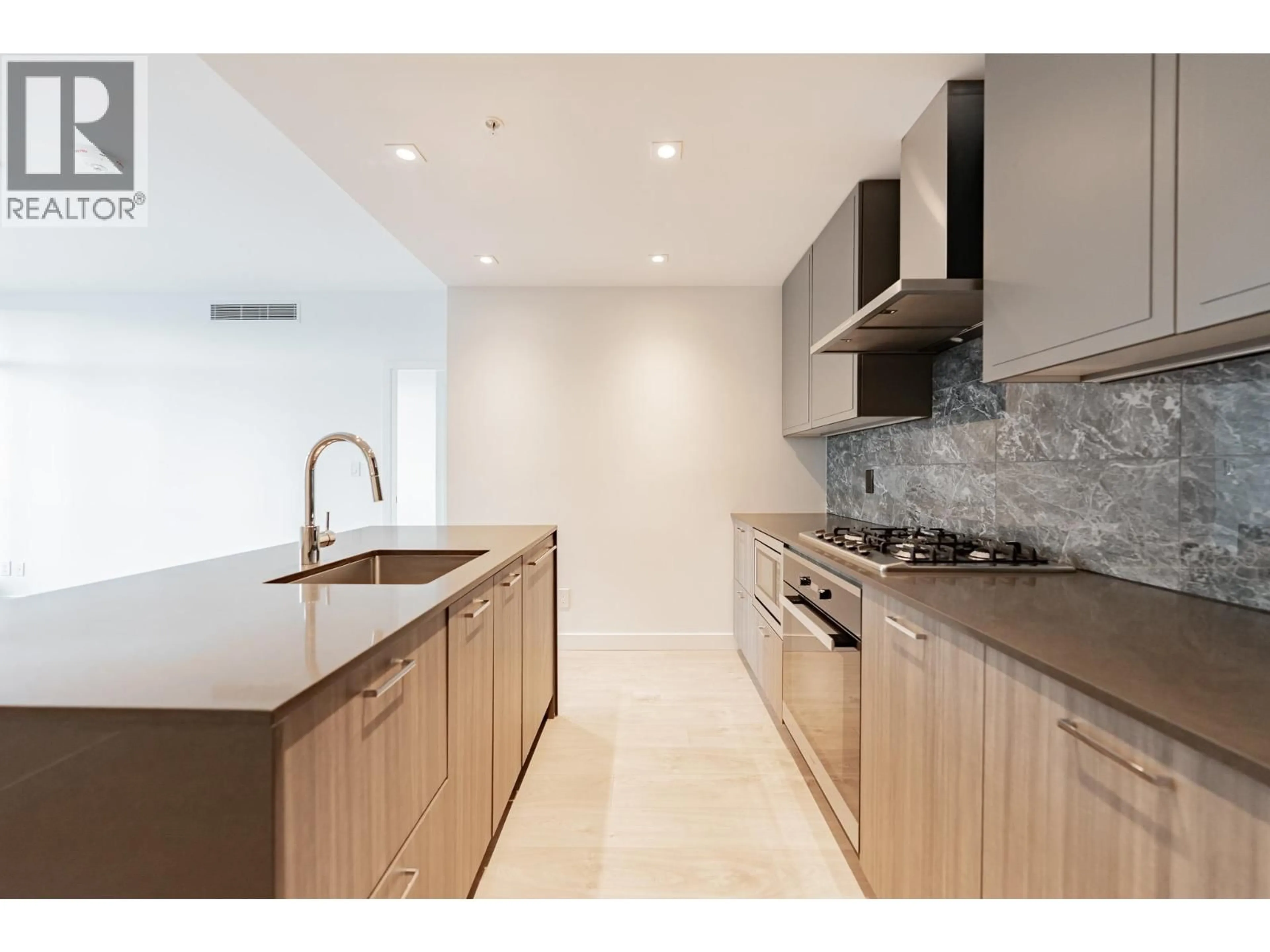 Unknown for 1004 - 2288 ALPHA AVENUE, Burnaby British Columbia V5C0L9