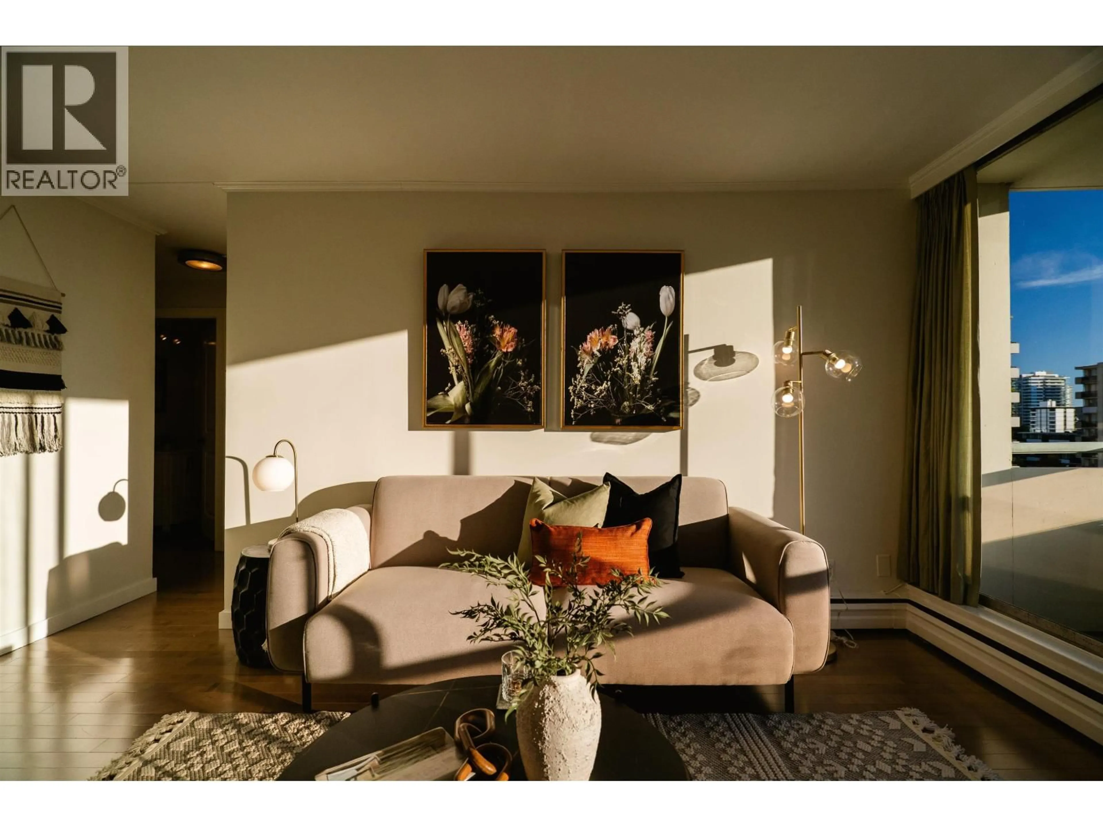 Living room with furniture, unknown for 803 - 1967 BARCLAY STREET, Vancouver British Columbia V6G1L1