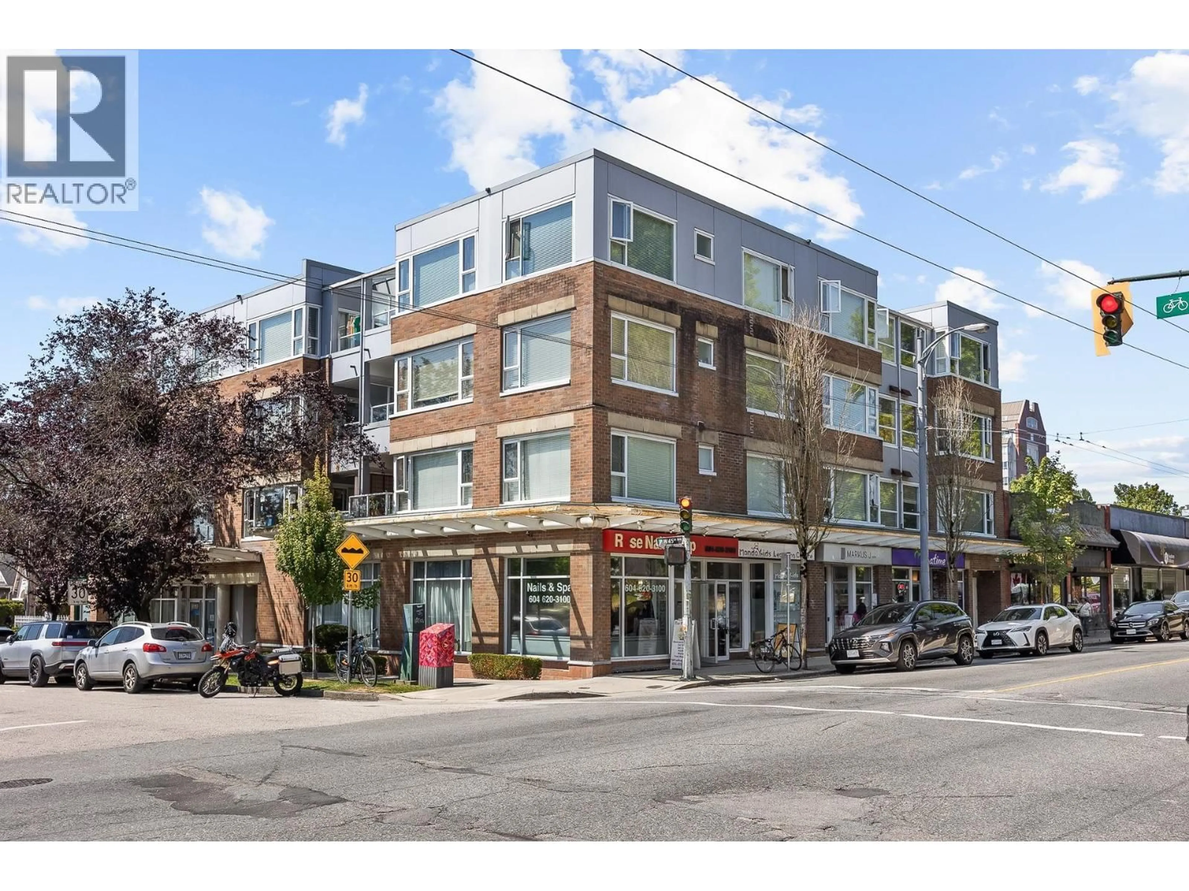 Unknown for 406 - 2103 45TH AVENUE, Vancouver British Columbia V6M2J2