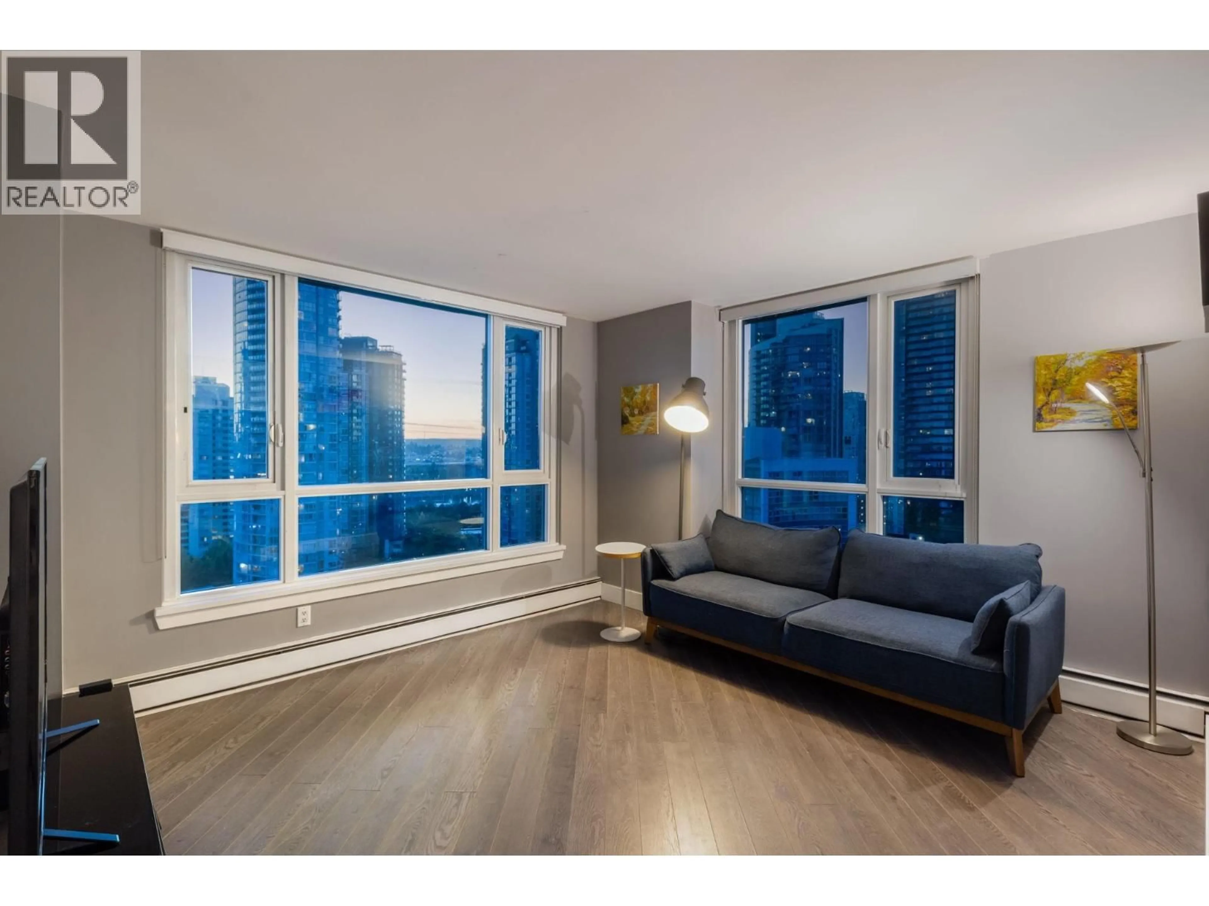 Living room with furniture, wood/laminate floor for 2101 - 388 DRAKE STREET, Vancouver British Columbia V6B6A8