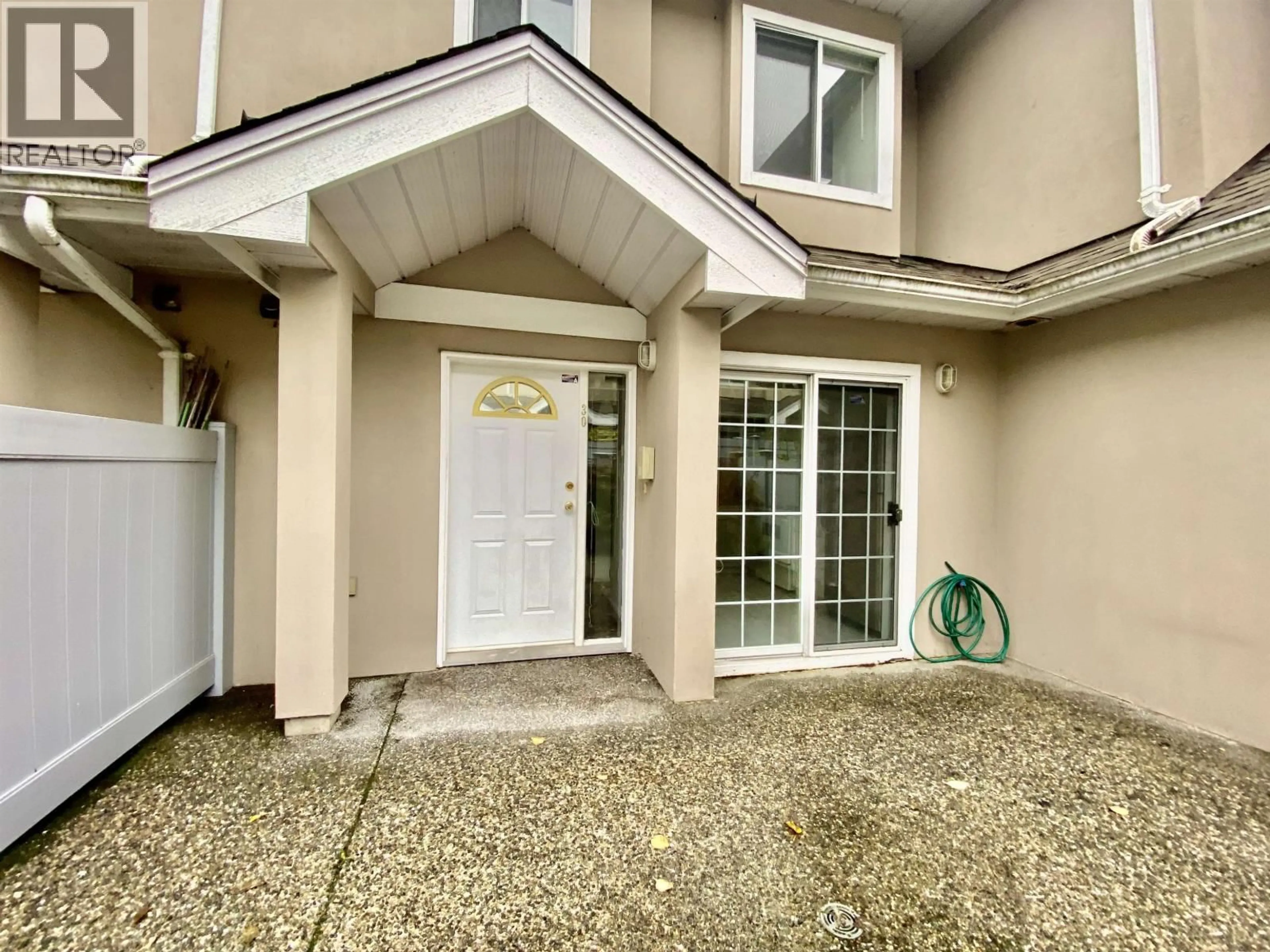 Unknown for 30 - 7128 18TH AVENUE, Burnaby British Columbia V3N1H1