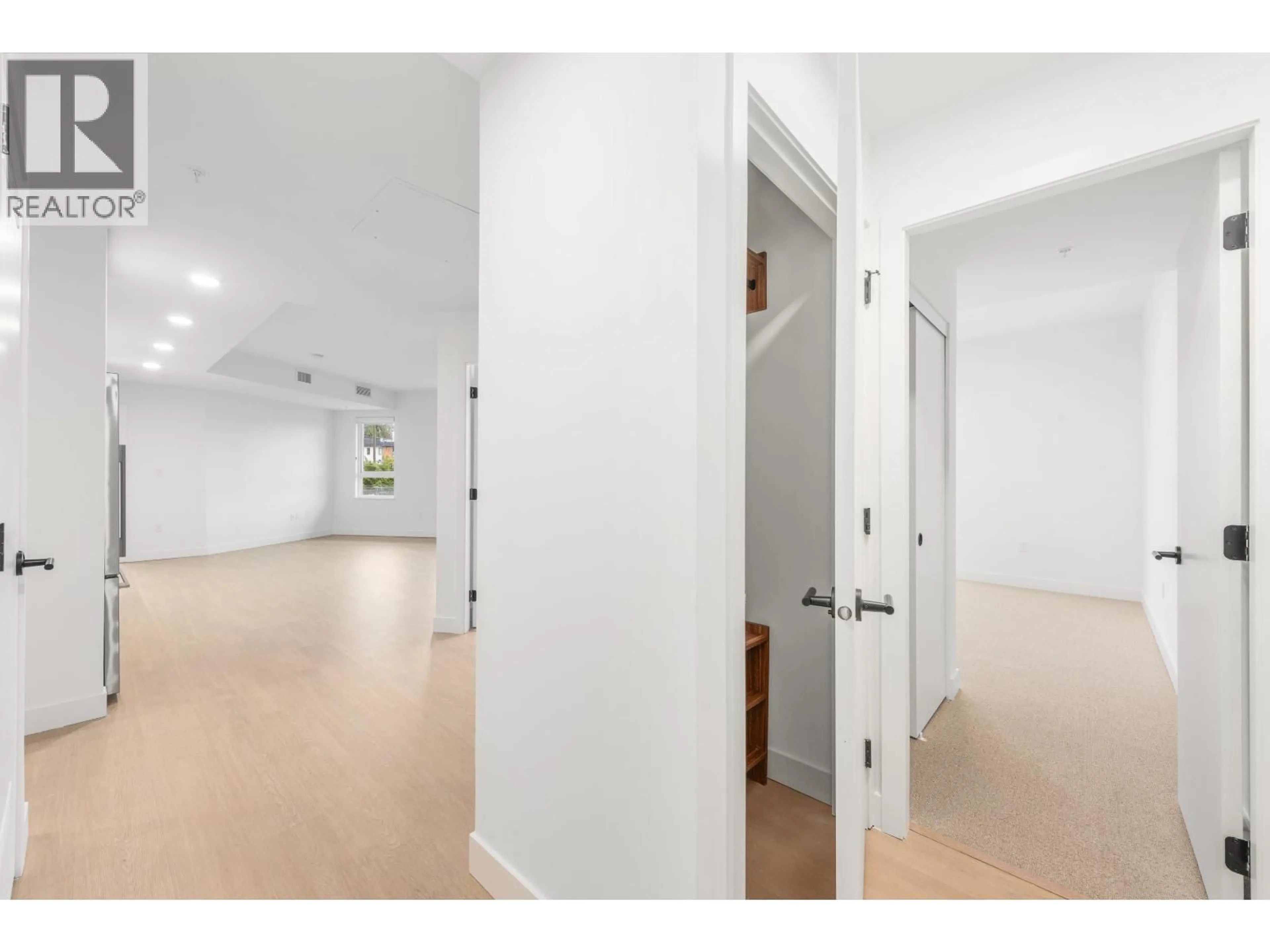 Indoor foyer for 361 - 422 3RD STREET, North Vancouver British Columbia V7L0K1