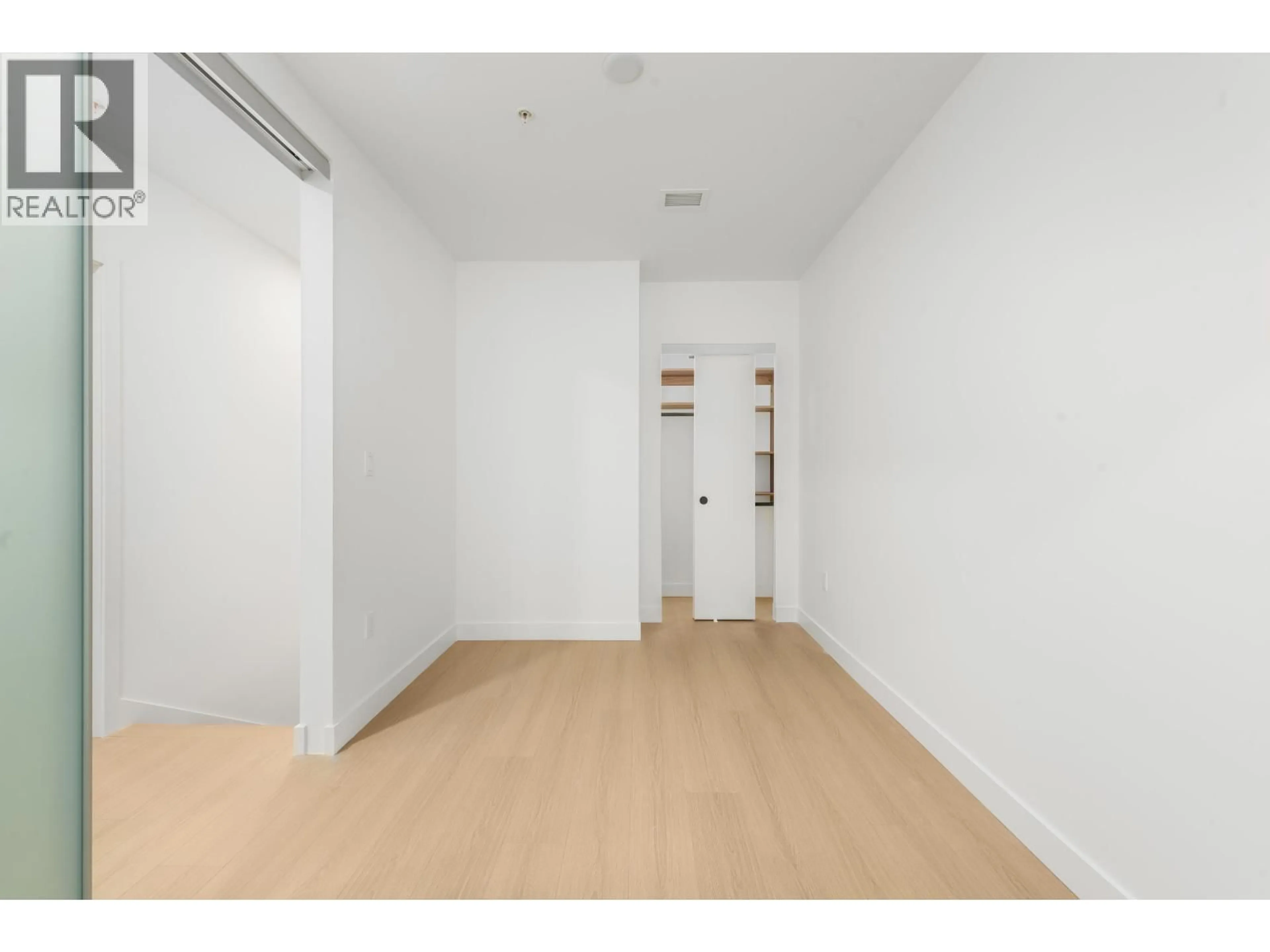 Unknown for 117 - 422 3RD STREET, North Vancouver British Columbia V7L0K1