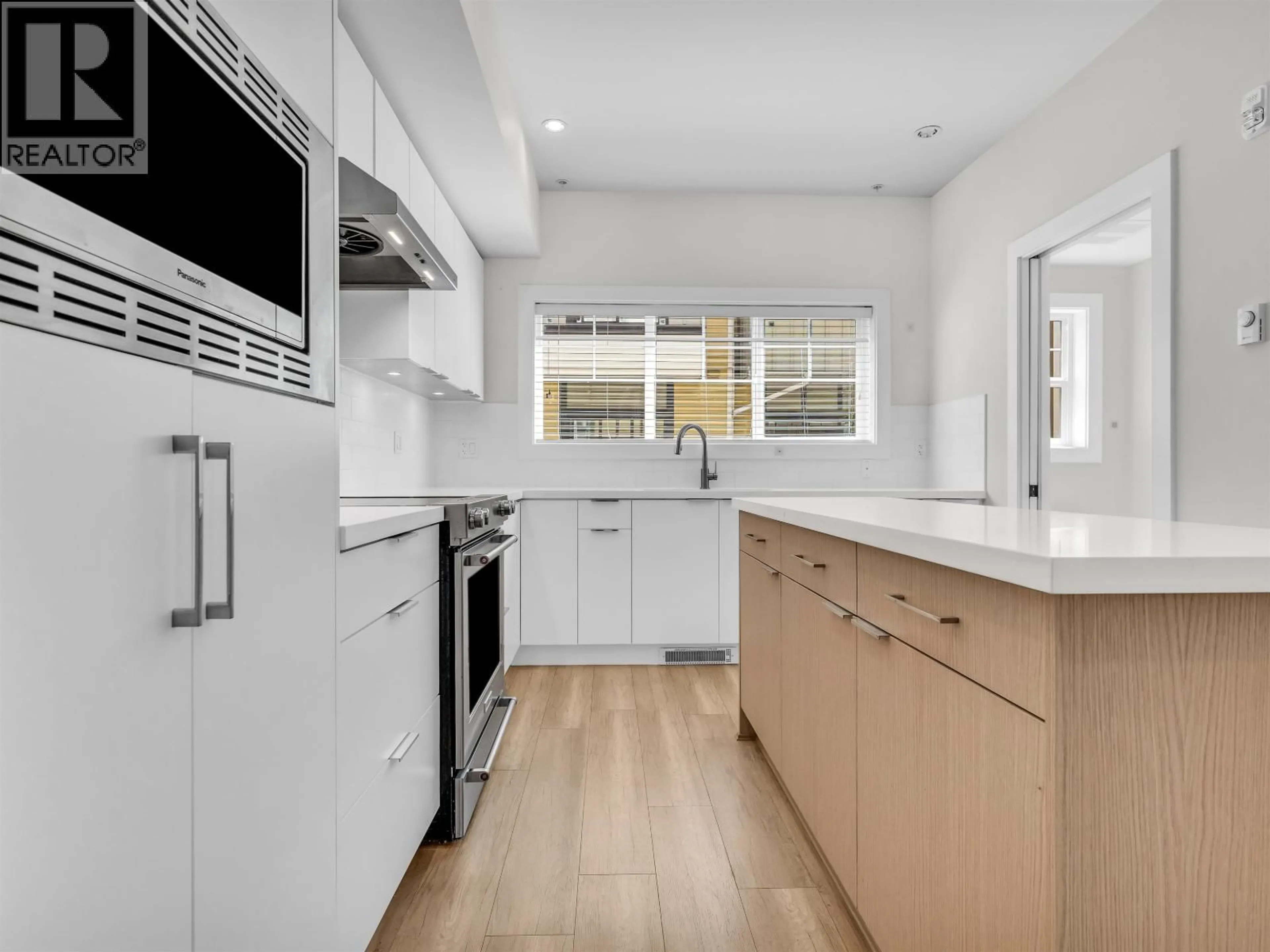 Open concept kitchen, unknown for 208 - 80 ELGIN STREET, Port Moody British Columbia V3H0M6