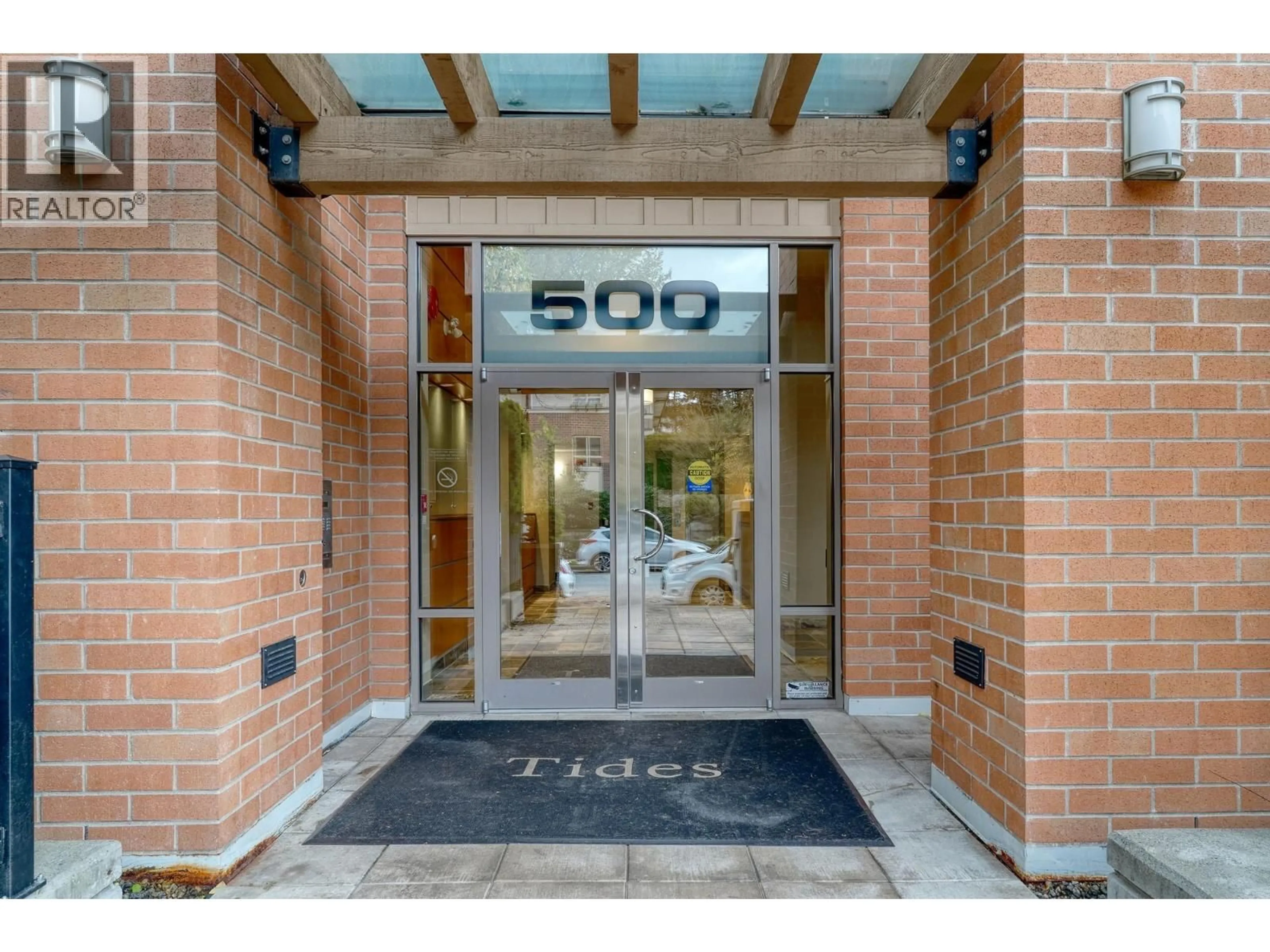 Indoor foyer for 414 - 500 KLAHANIE DRIVE, Port Moody British Columbia V3H5L1