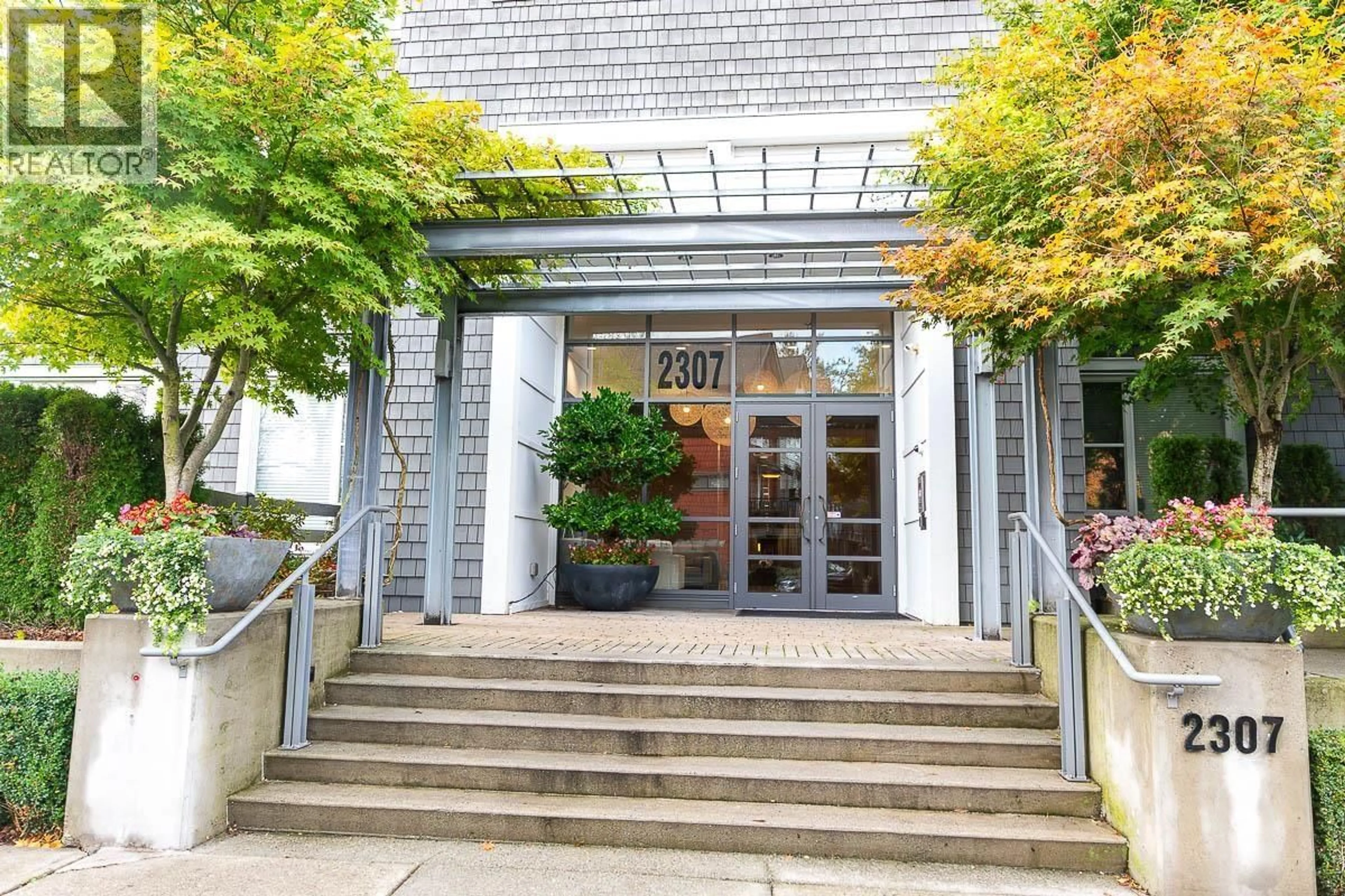 Indoor foyer for 418 - 2307 RANGER LANE, Port Coquitlam British Columbia V3B0L7