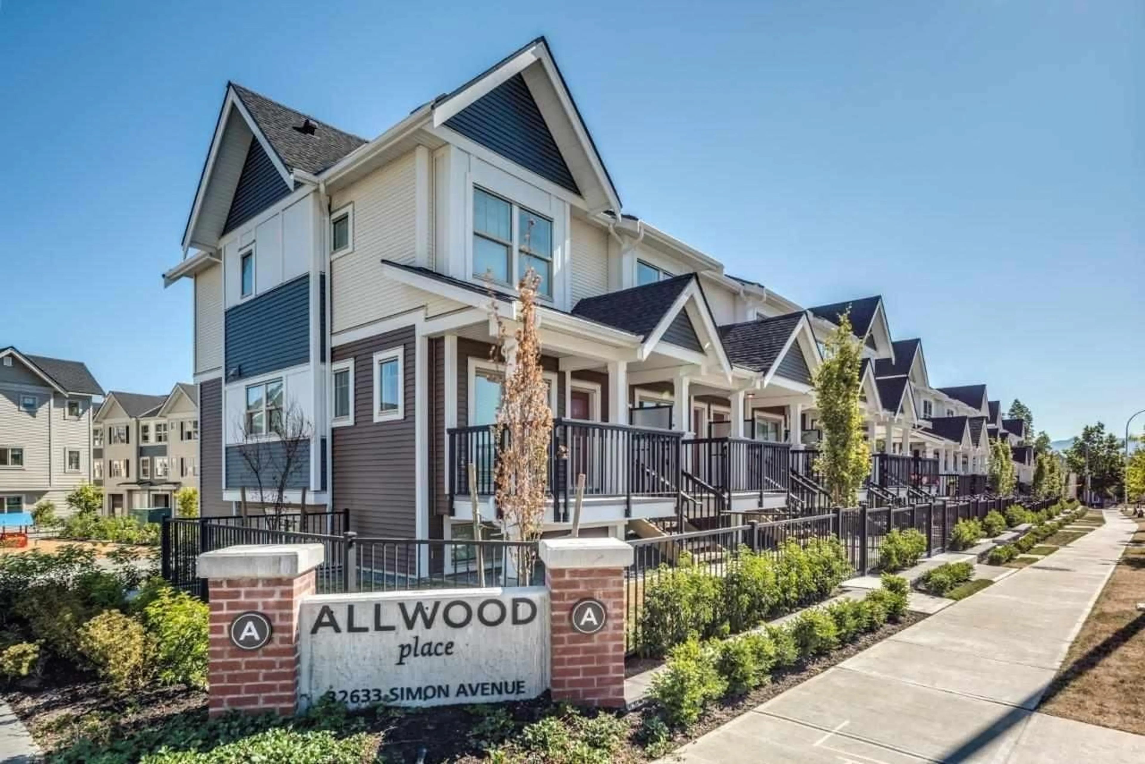 Home with brick exterior material, street for 13 - 2796 ALLWOOD, Abbotsford British Columbia V2T0J4
