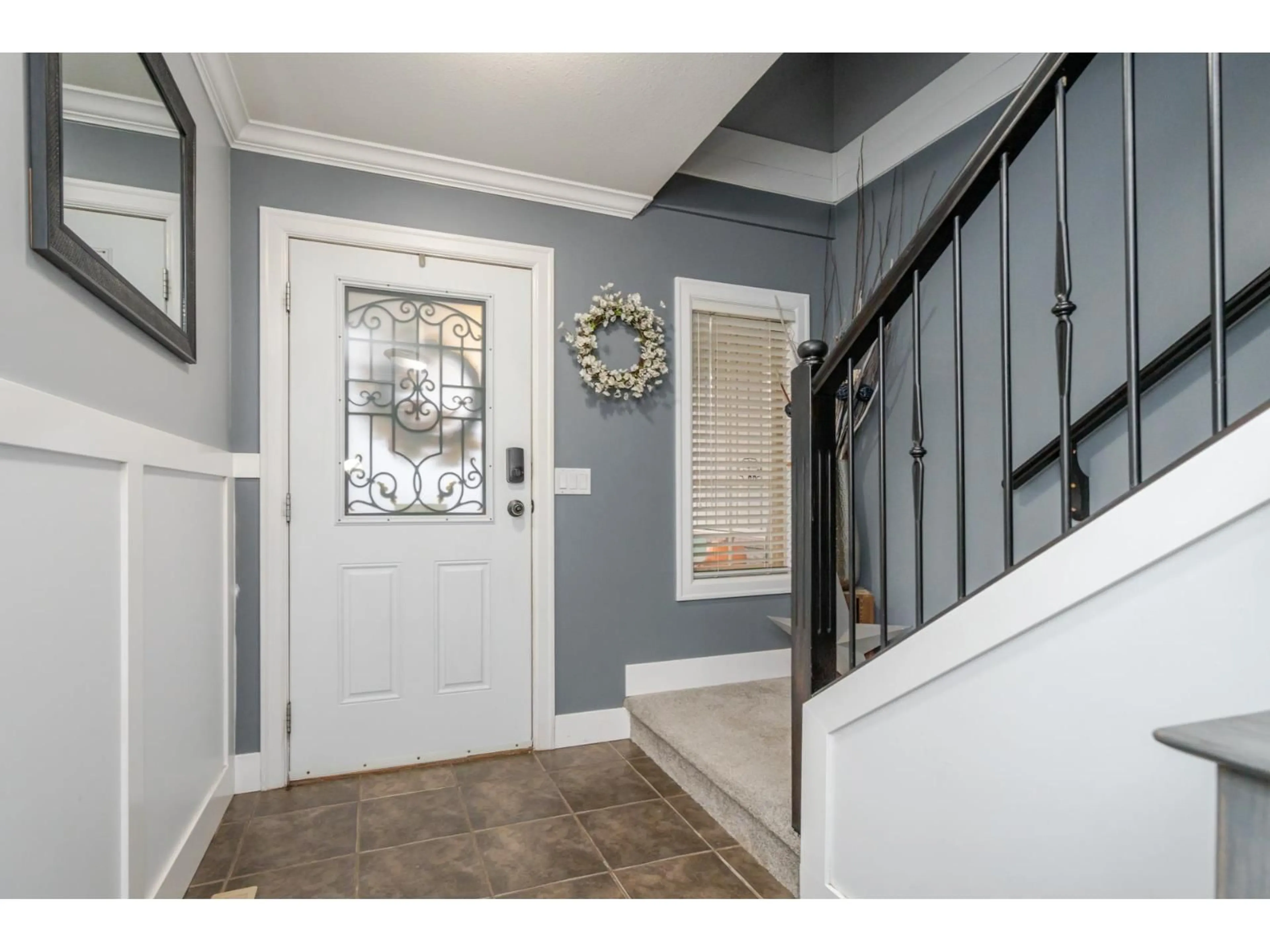 Indoor entryway for 60 - 6449 BLACKWOOD LANE, Chilliwack British Columbia V2R5X5