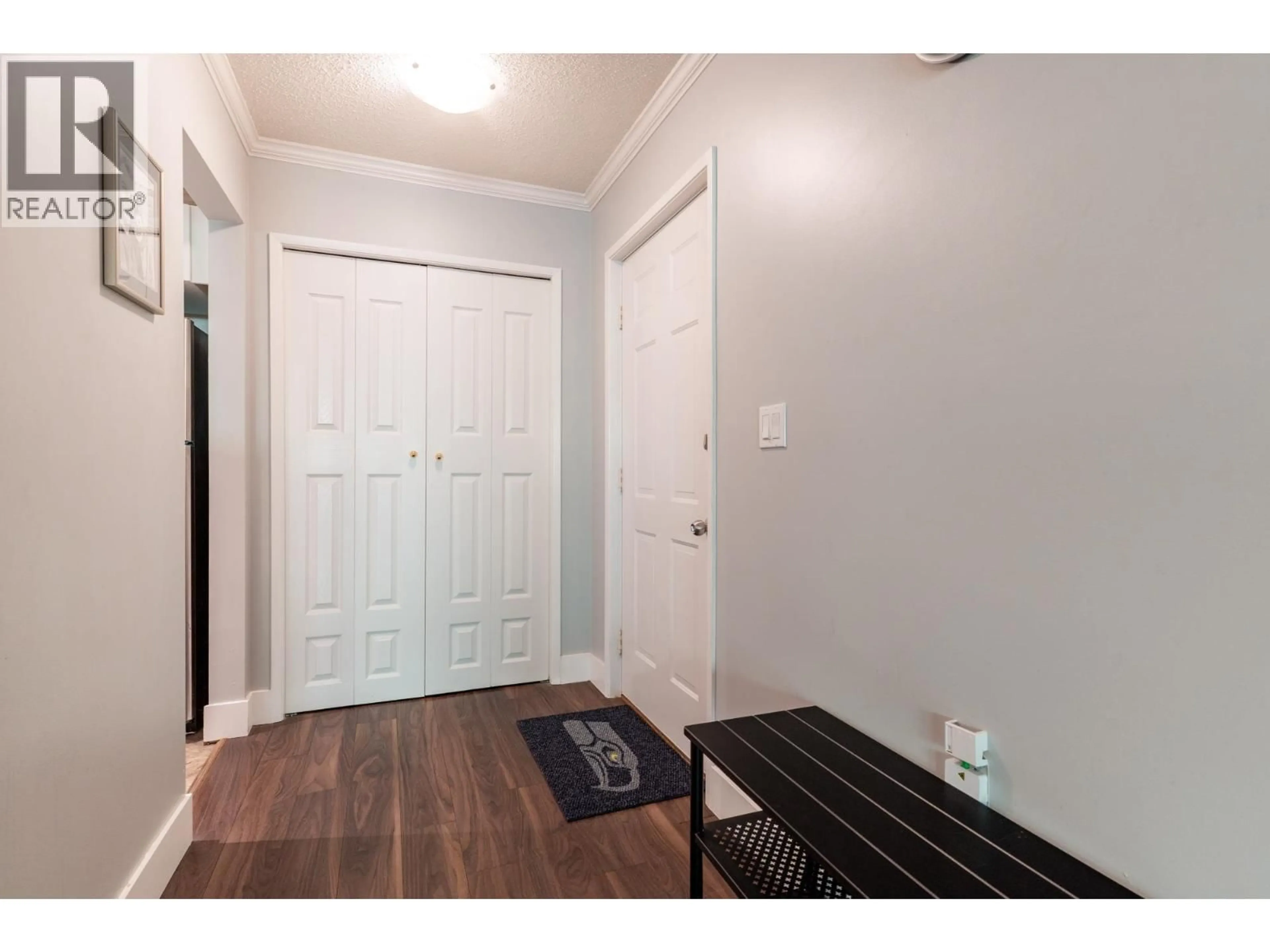 Indoor entryway for 252 - 5421 10 AVENUE, Delta British Columbia V4M3T9