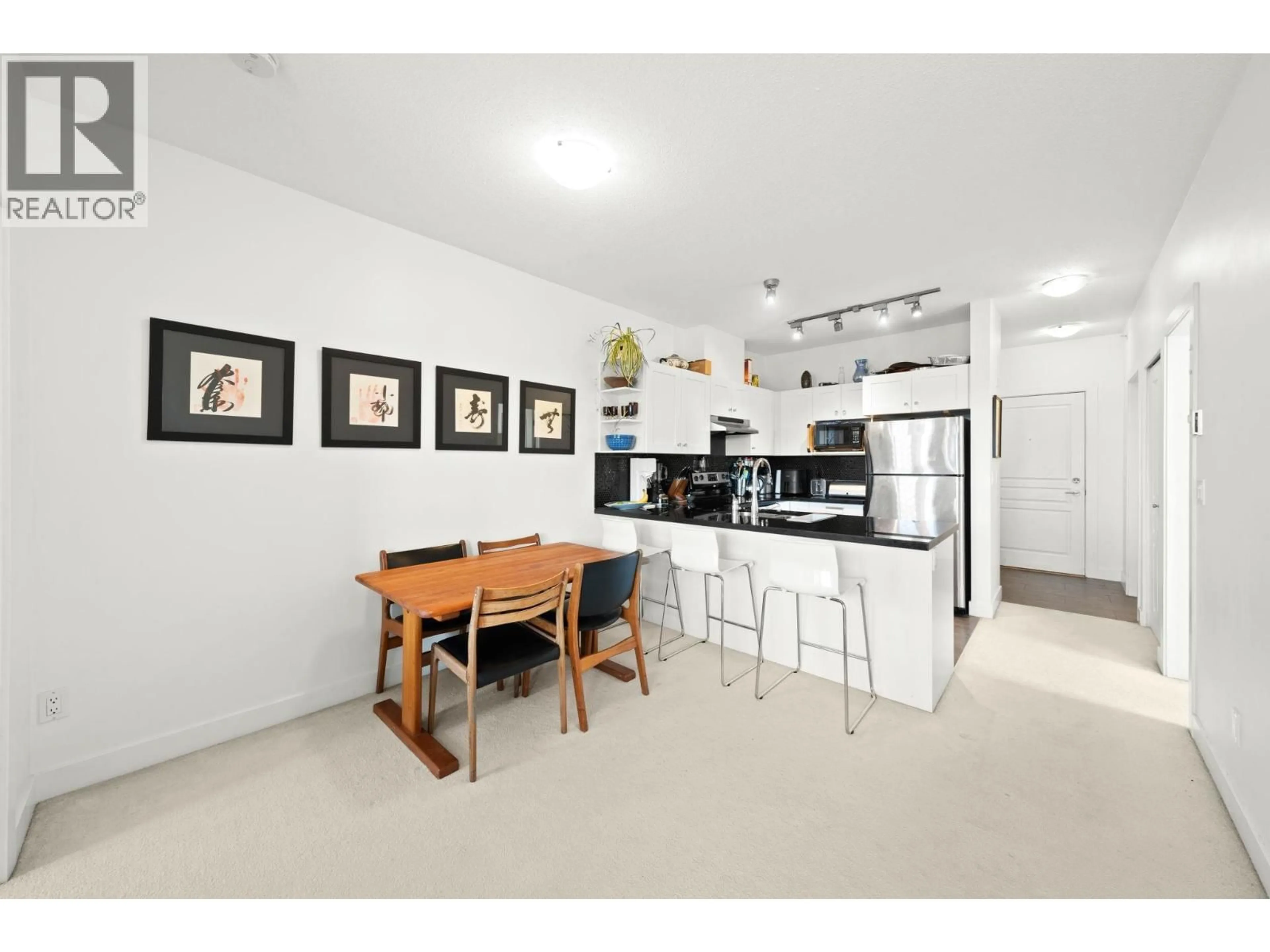 Unknown for 424 - 4550 FRASER STREET, Vancouver British Columbia V5V4G8