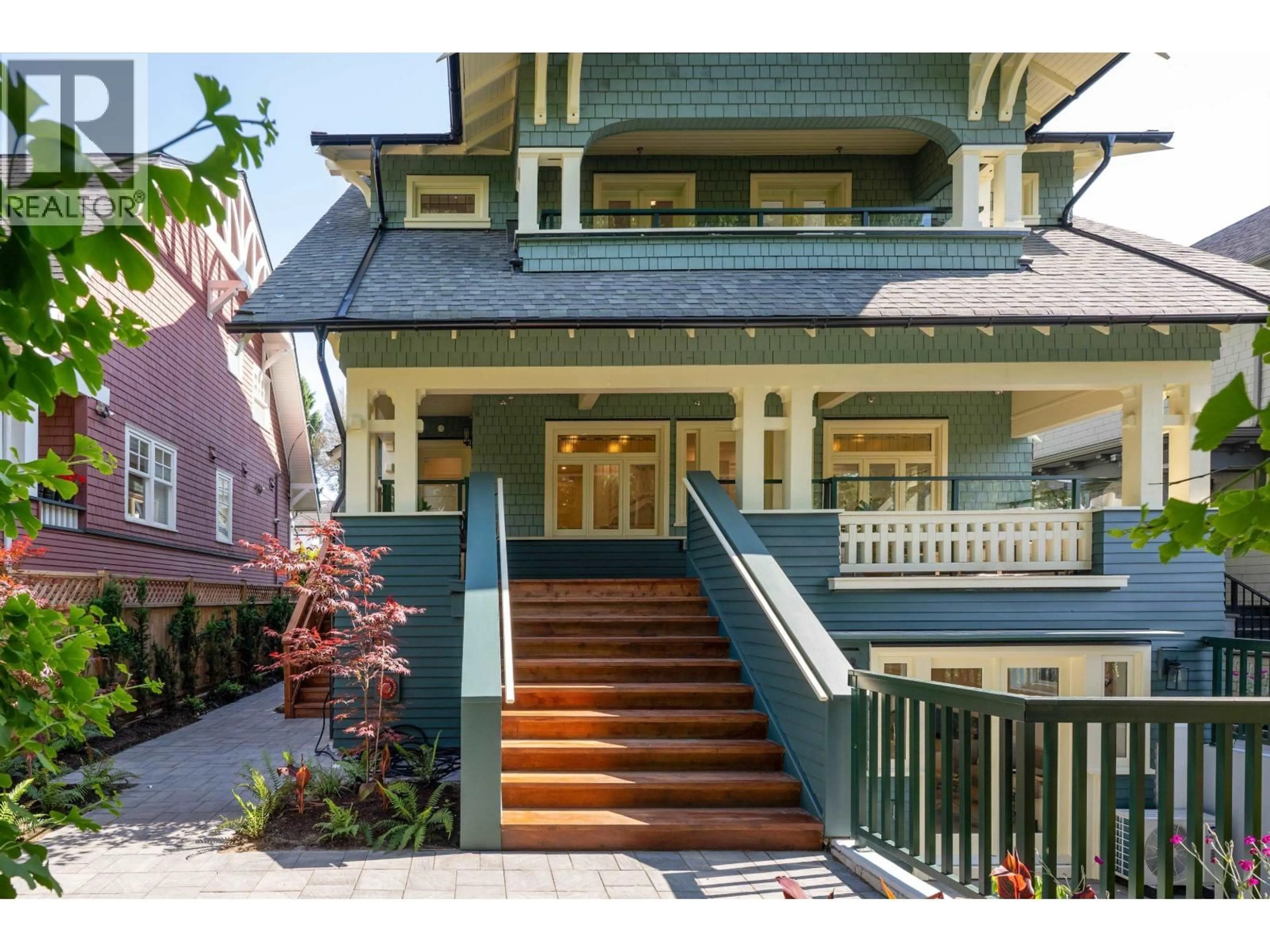 Home with vinyl exterior material, street for 2014 15TH AVENUE, Vancouver British Columbia V7V3P3