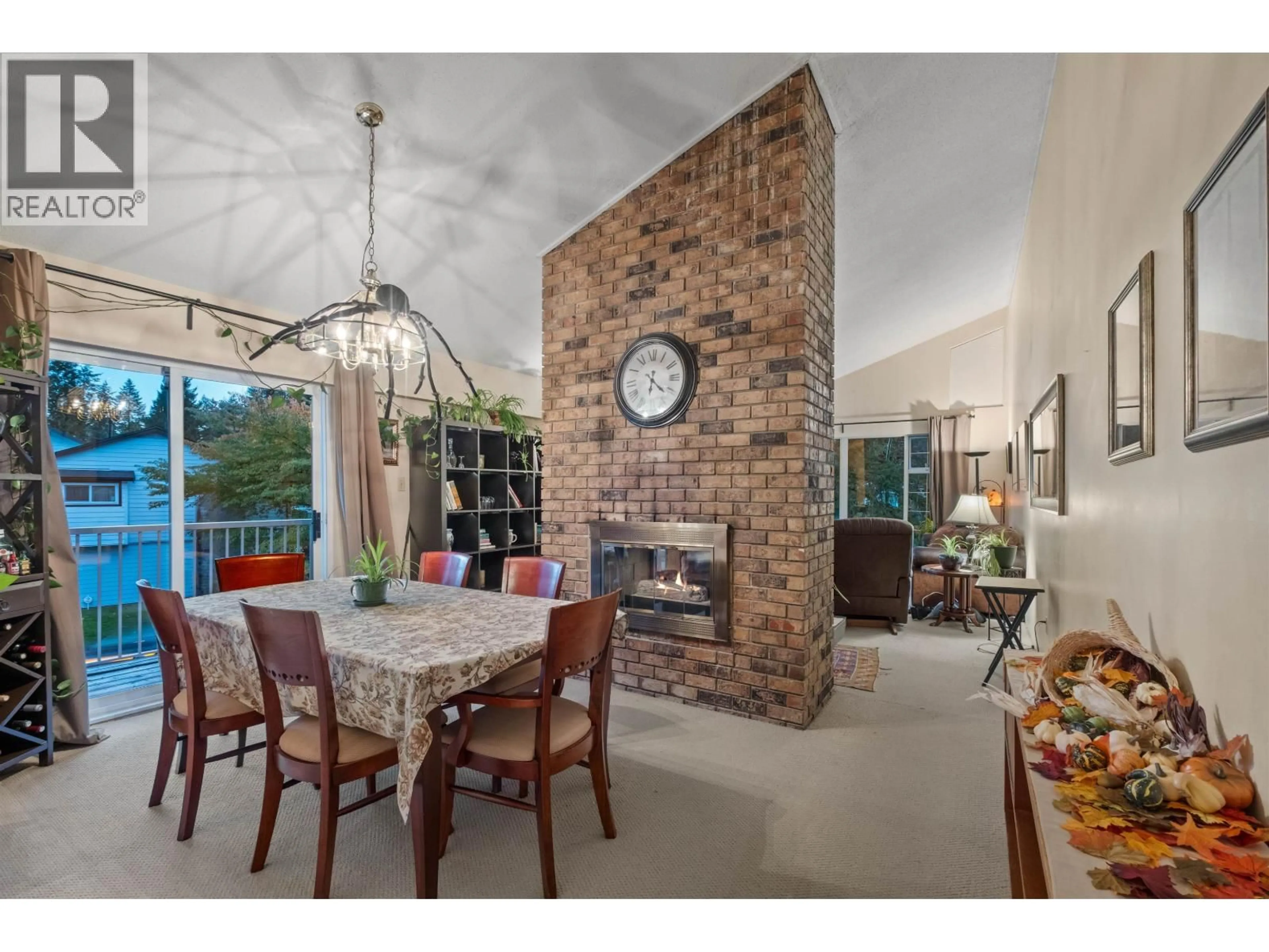 Dining room, ceramic/tile floor for 3602 REGENT AVENUE, North Vancouver British Columbia V7N2C2