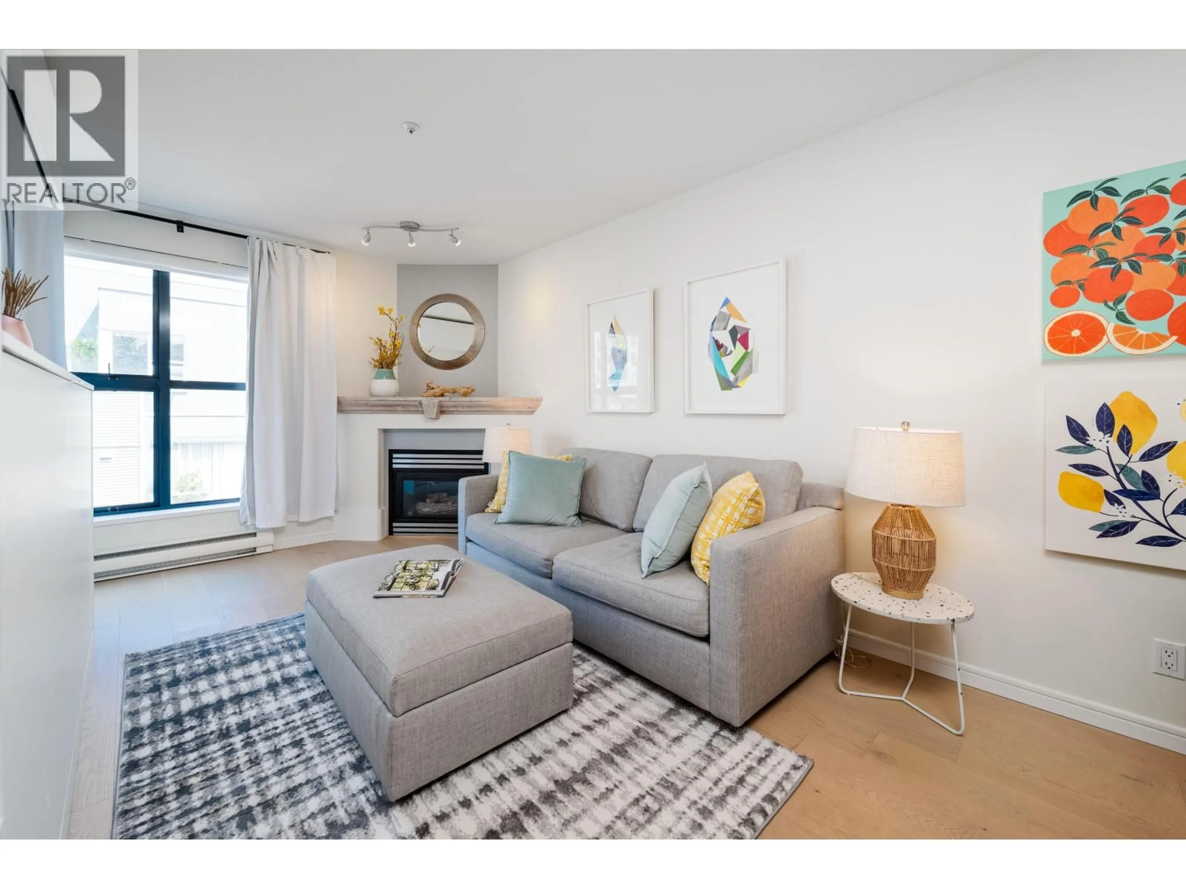 Living room with furniture, unknown for 404 - 2688 VINE STREET, Vancouver British Columbia V6K4T6