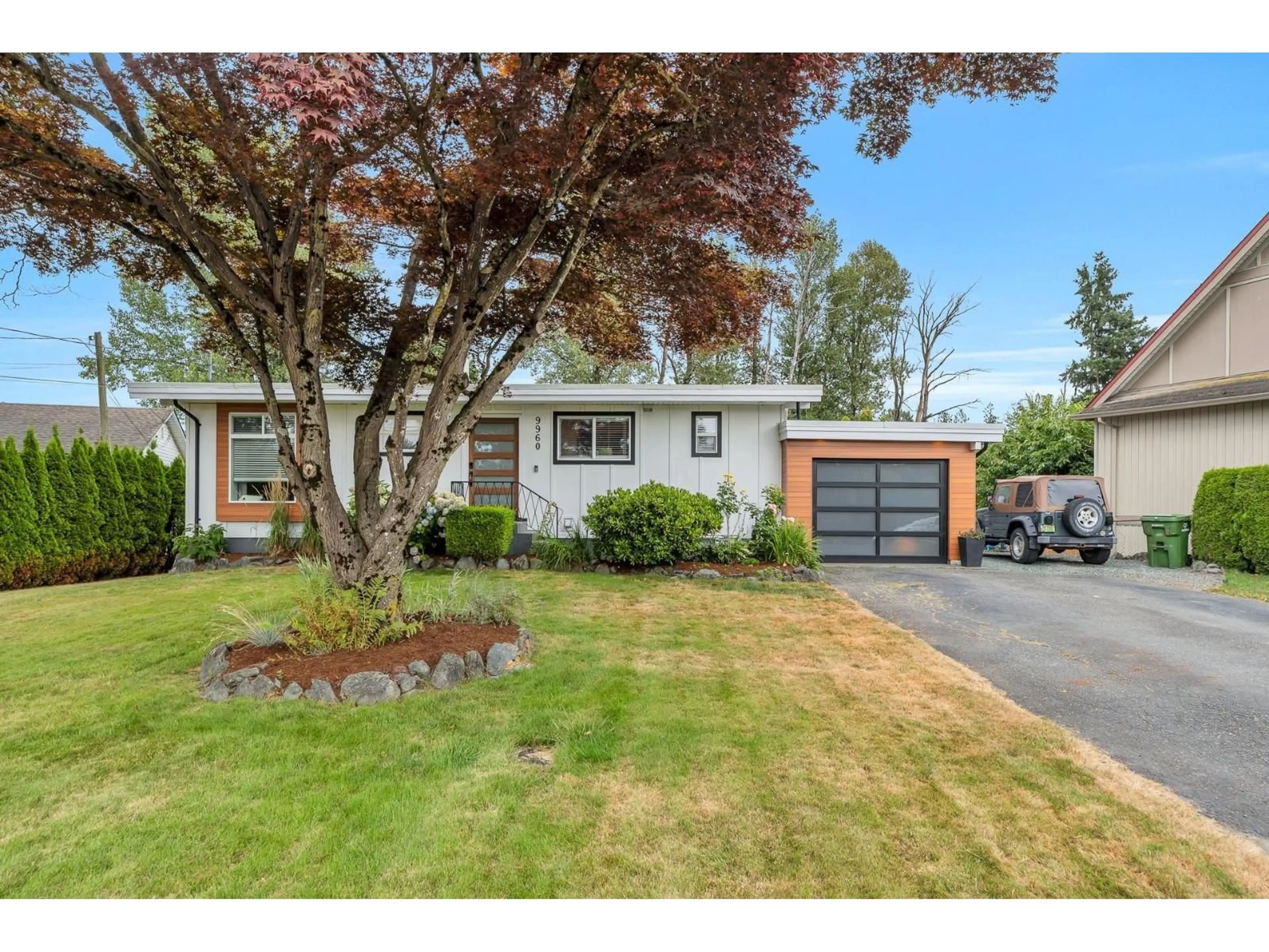 Home with vinyl exterior material, street for 9960 JONES DRIVE, Chilliwack British Columbia V4Z0A9