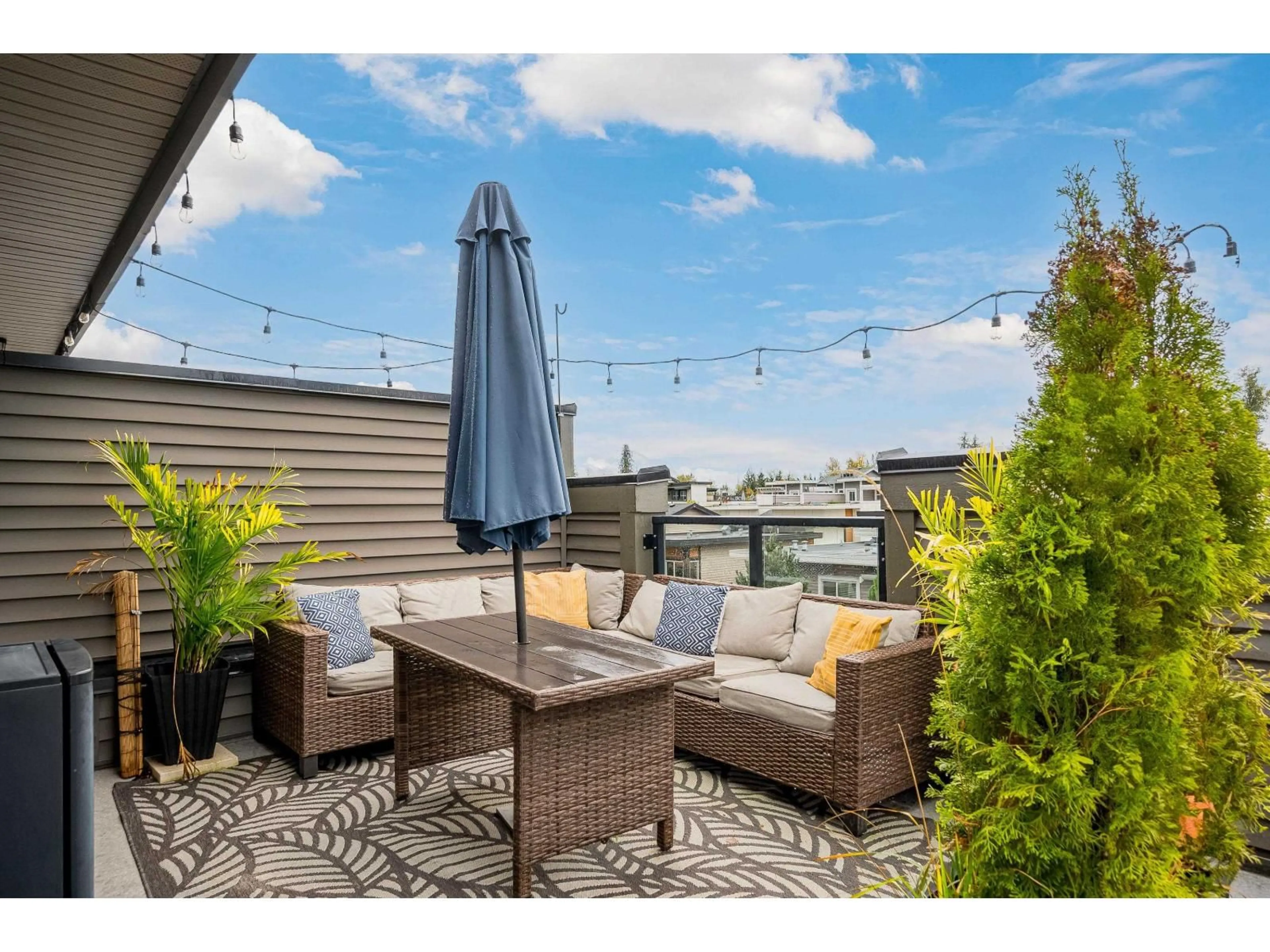 Patio, water/lake/river/ocean view for 51 - 7811 209, Langley British Columbia V2Y0P2