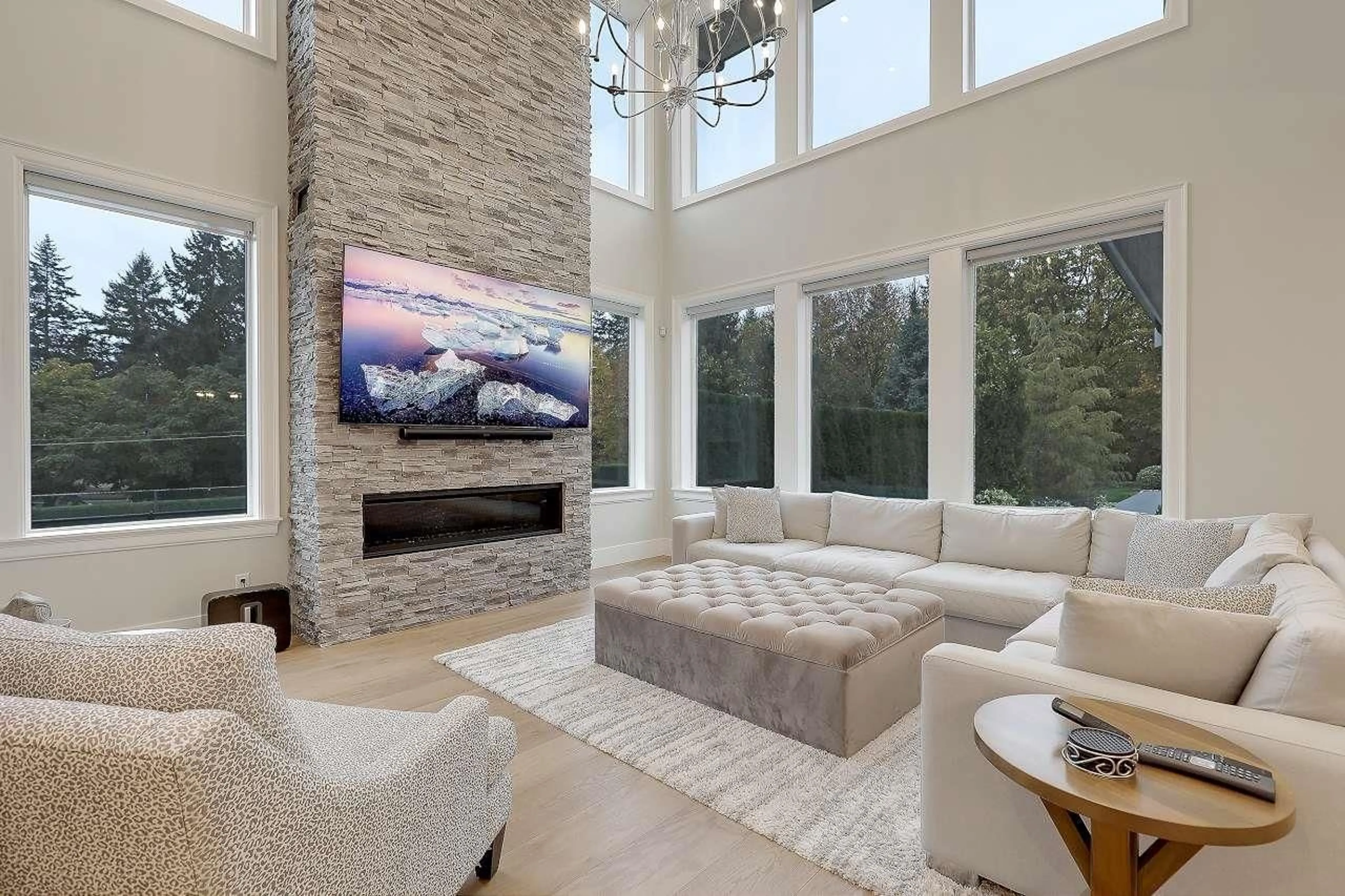 Living room with furniture, unknown for 23461 50, Langley British Columbia V2Z2S7