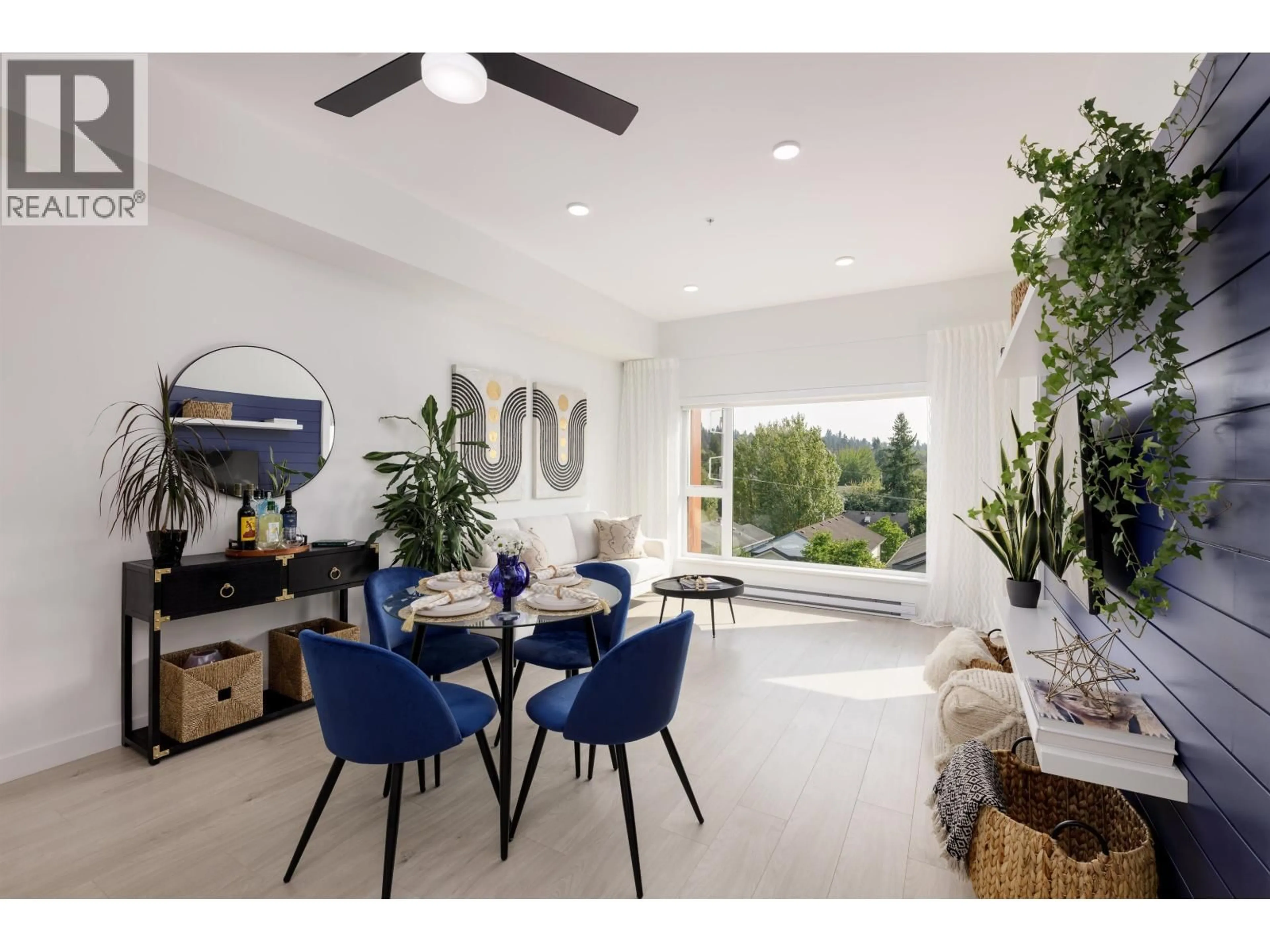 Living room with furniture, unknown for 411 - 2345 RINDALL AVENUE, Coquitlam British Columbia V3C1V3