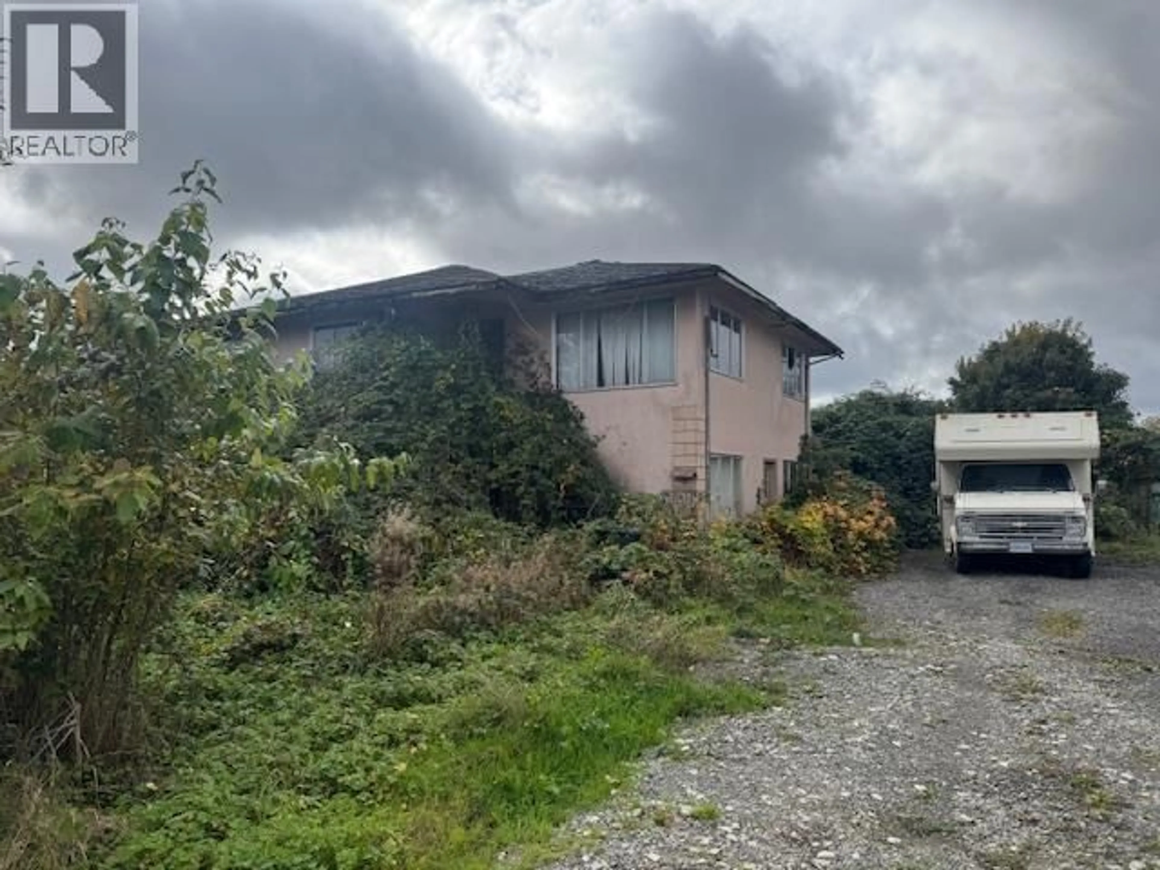 Shed for 316 STANLEY STREET, New Westminster British Columbia V3M5H2