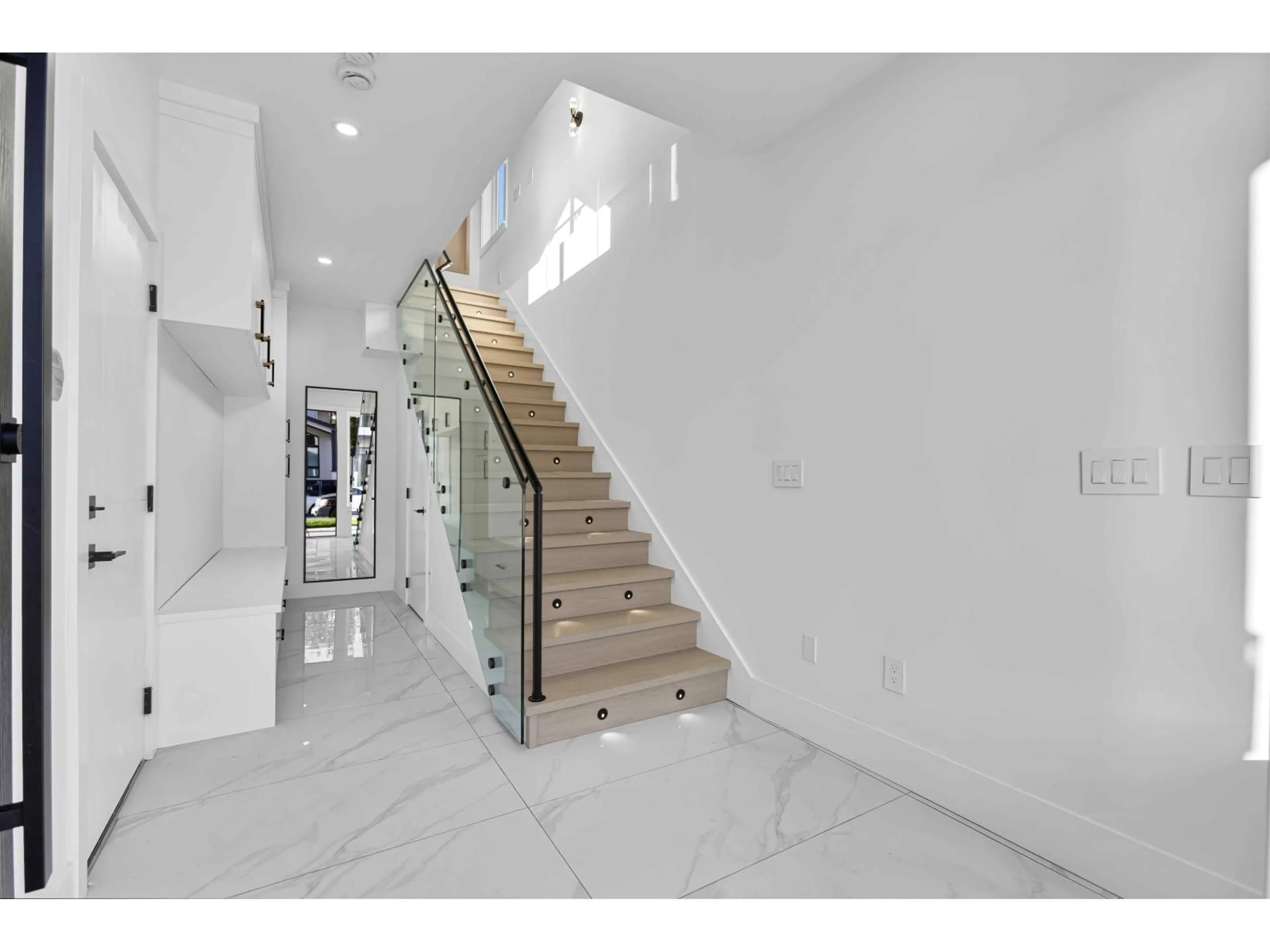 Stairs for 102 - 16633 18A, Surrey British Columbia V3Z1A2