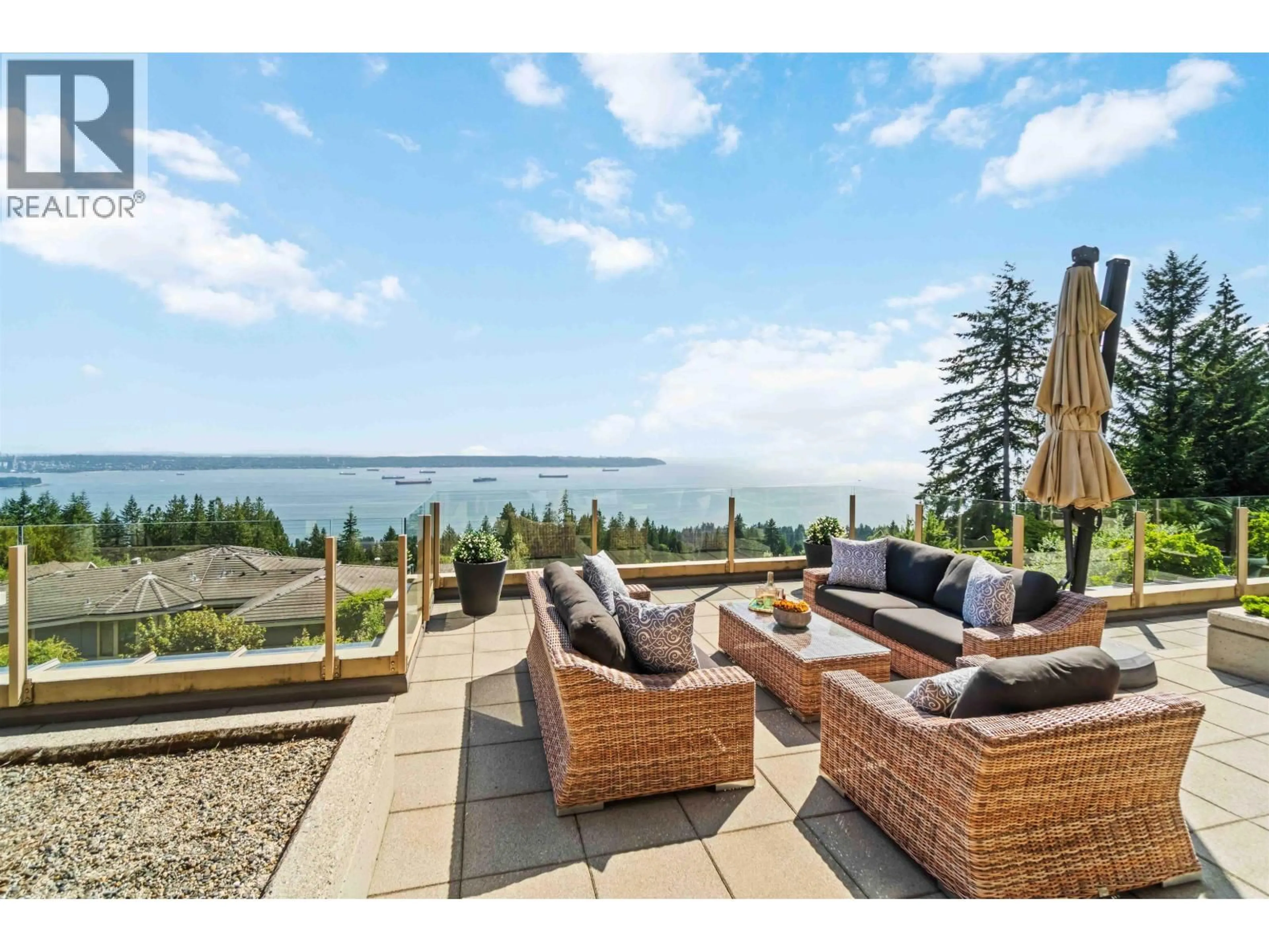 Patio, water/lake/river/ocean view for 304 - 2535 GARDEN COURT, West Vancouver British Columbia V7S0A1
