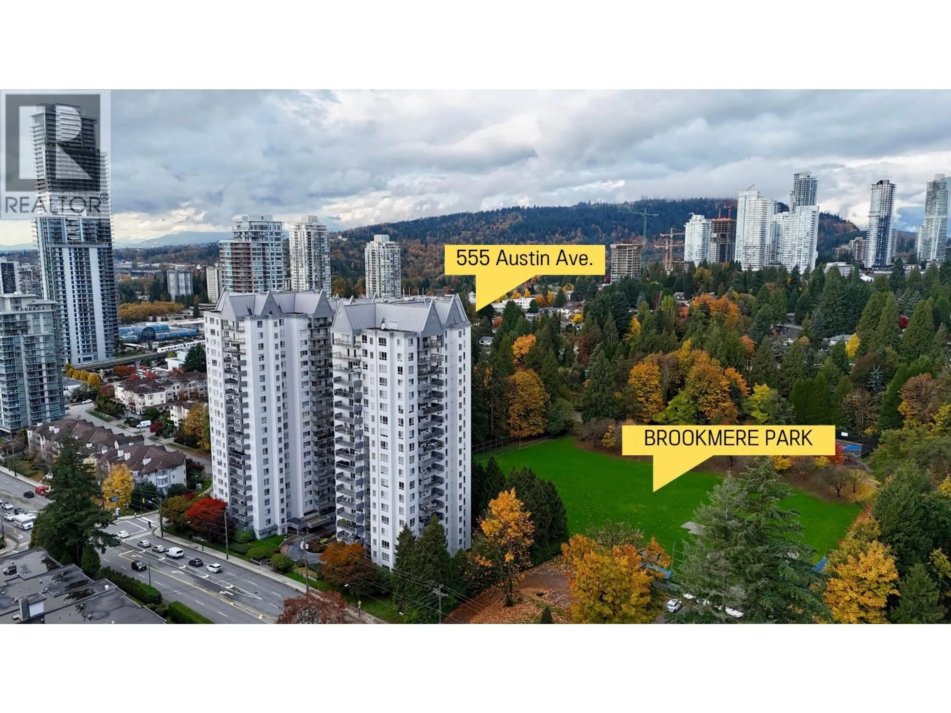 A pic from outside/outdoor area/front of a property/back of a property/a pic from drone, city buildings view from balcony for 701 - 555 AUSTIN AVENUE, Coquitlam British Columbia V3K6R8