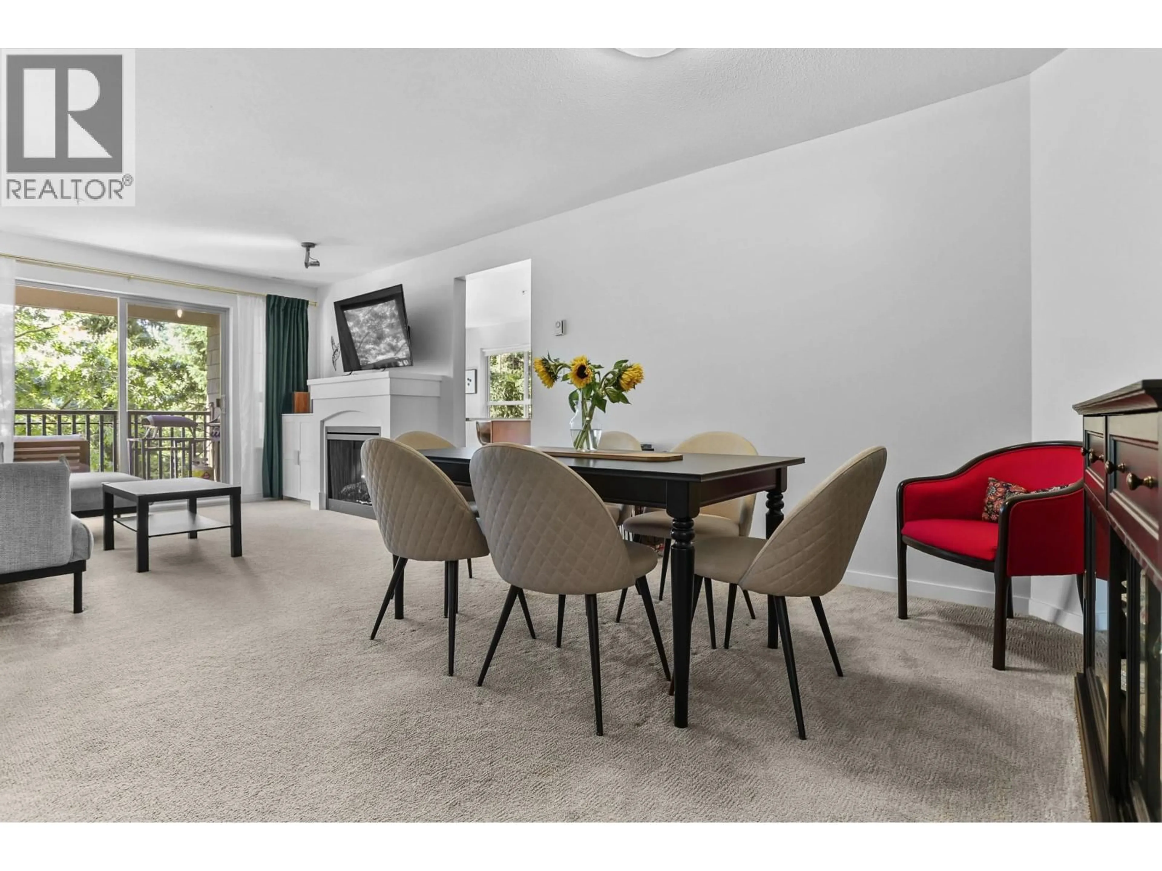 Dining room, unknown for 205 - 2958 WHISPER WAY, Coquitlam British Columbia V3E3S7