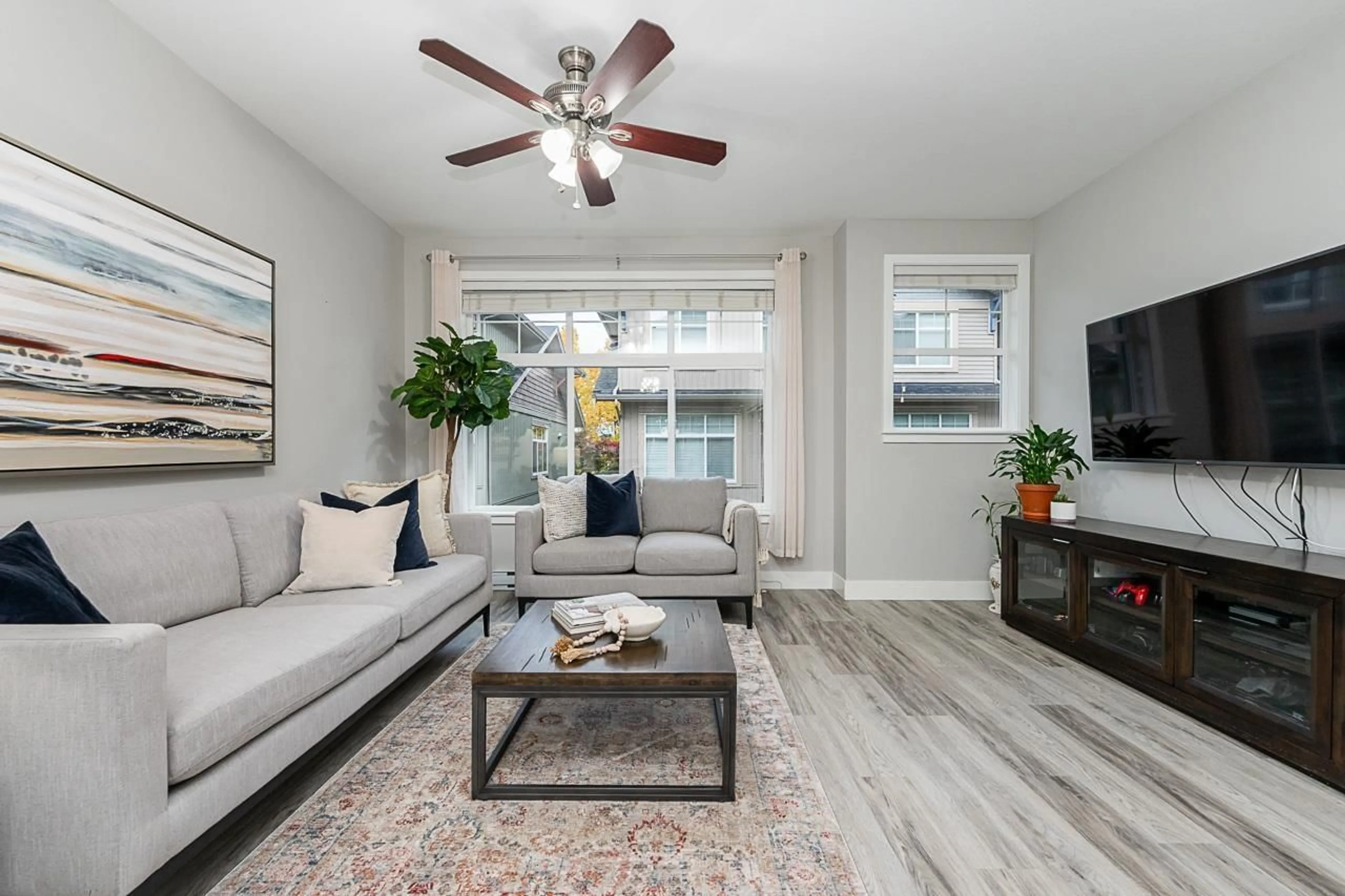 Living room with furniture, unknown for 42 - 20966 77A, Langley British Columbia V2Y0K9