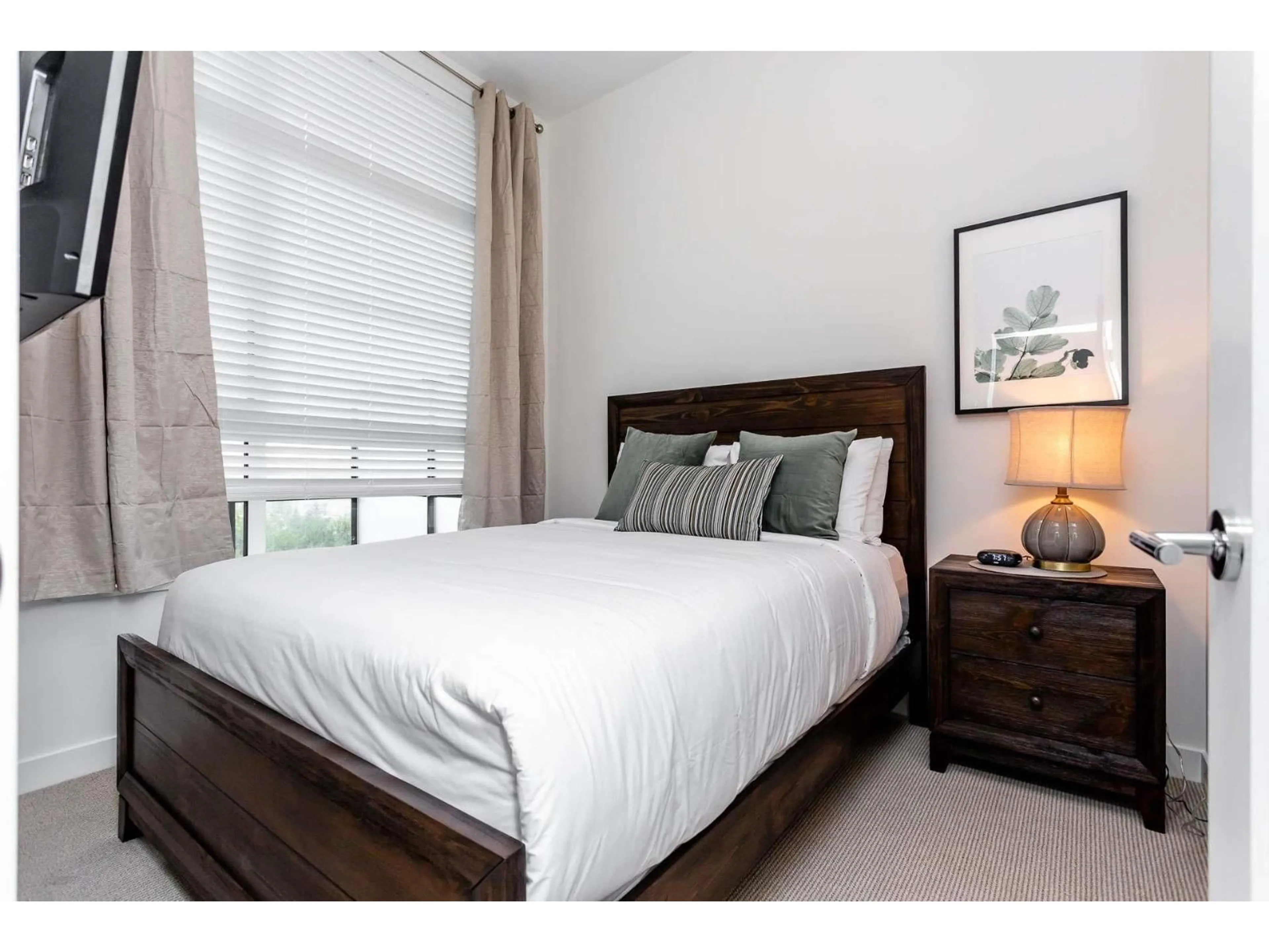 Bedroom with bed, wood/laminate floor for 503 - 20829 77A, Langley British Columbia V2Y0Y5