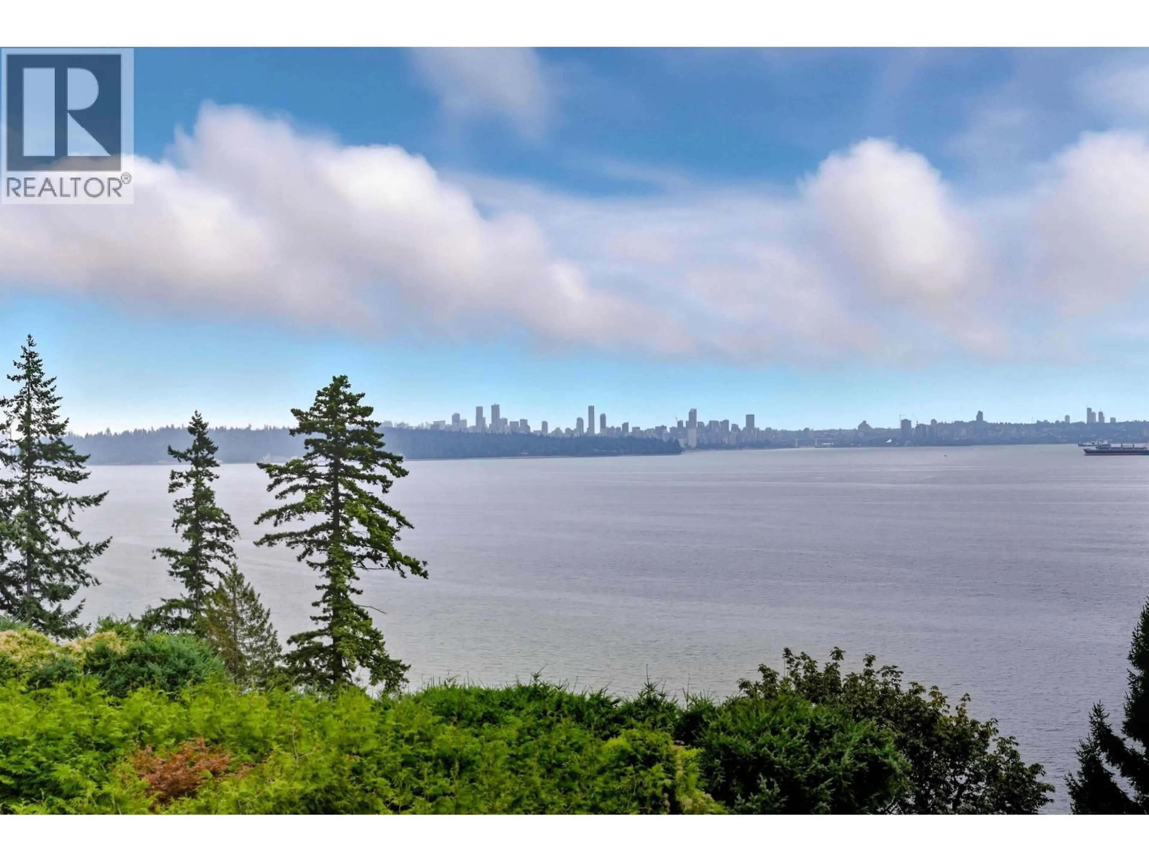 Blurry image for 3654 CREERY AVENUE, West Vancouver British Columbia V7V2M1