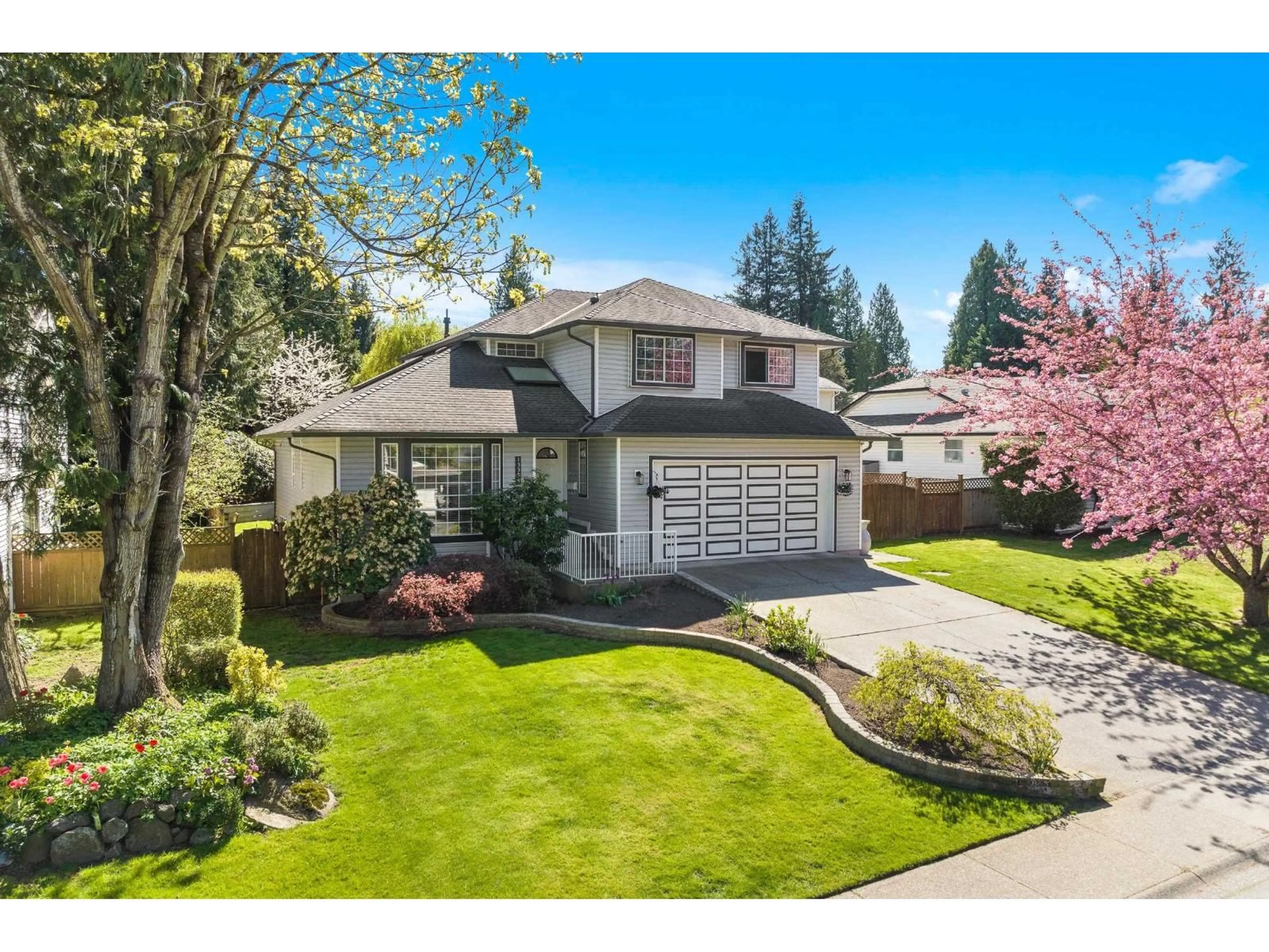 Home with vinyl exterior material, street for 13396 61, Surrey British Columbia V3X2K4