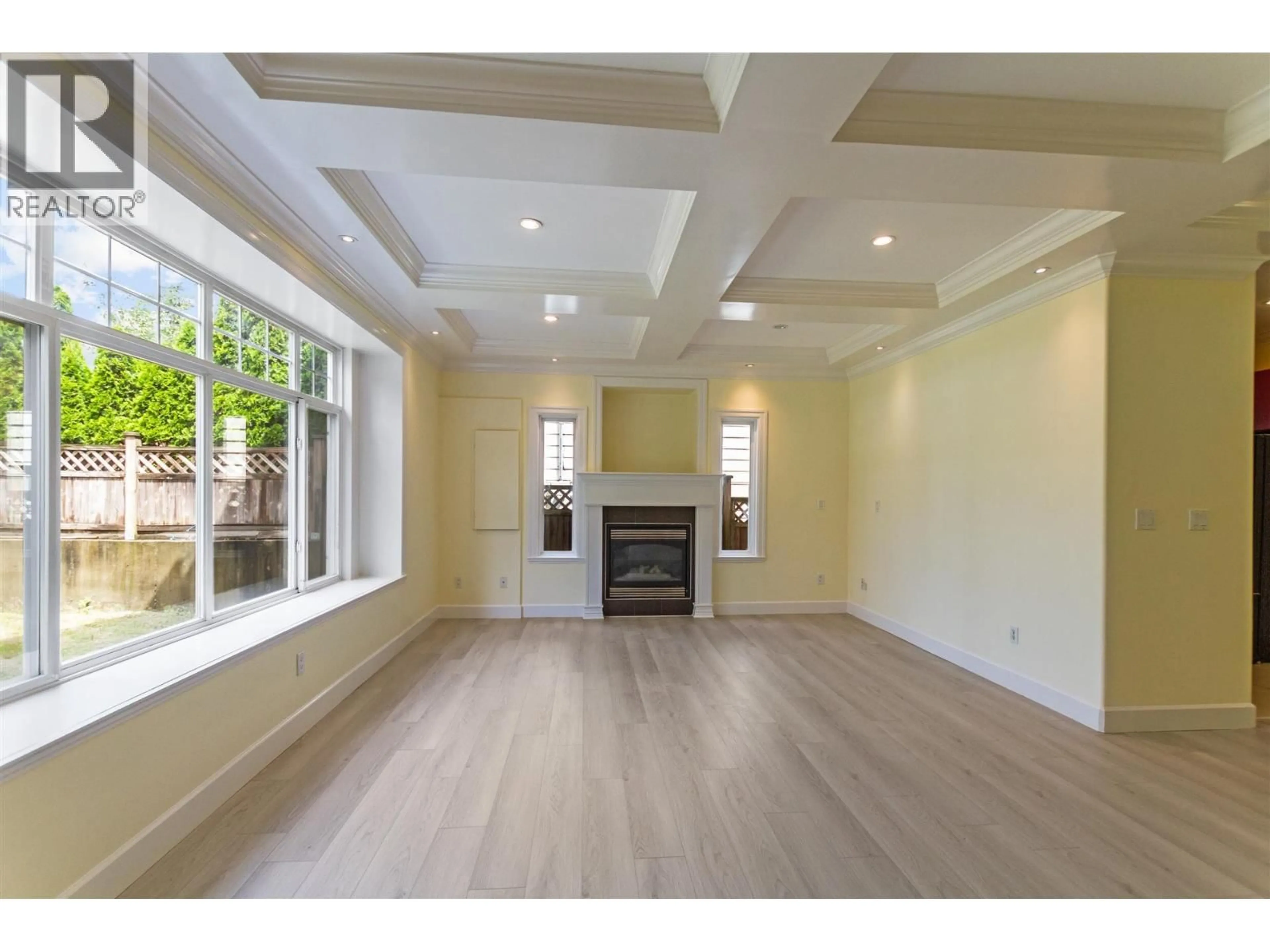 A pic of a room for 466 FADER STREET, New Westminster British Columbia V3L3T3