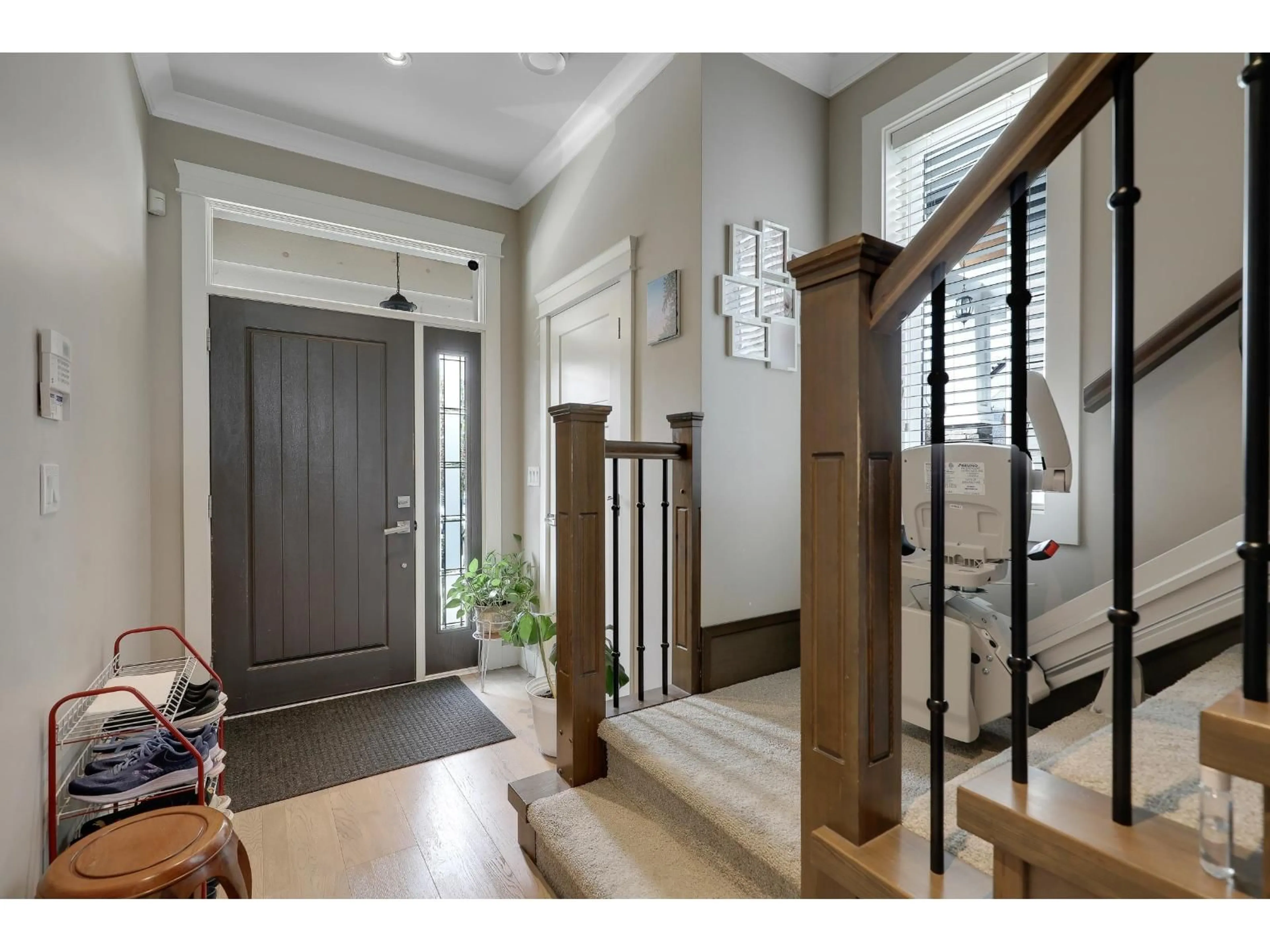 Indoor entryway for 20985 80A, Langley British Columbia V2Y0R3