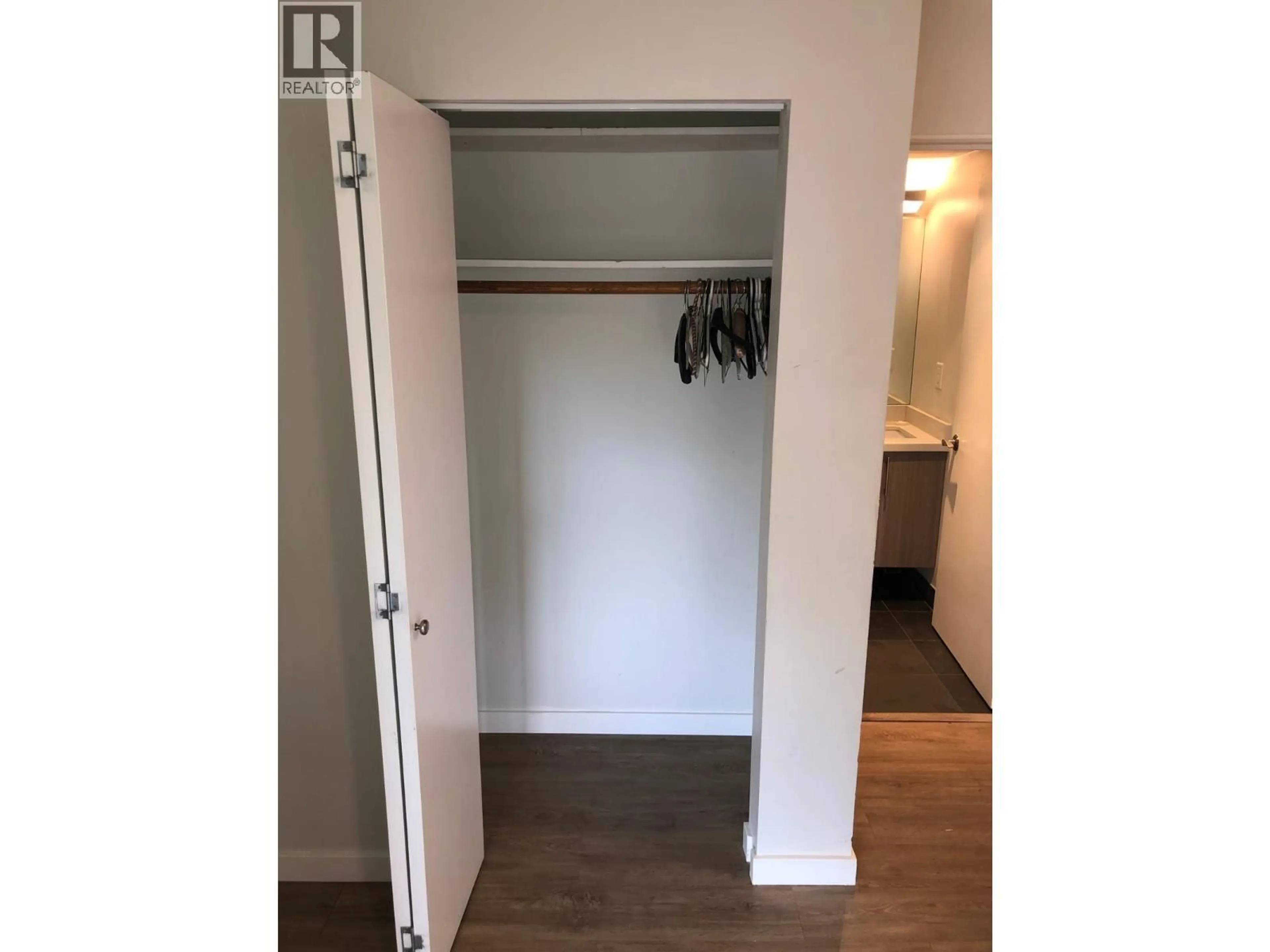 Storage room or clothes room or walk-in closet for 213 - 36 14 AVENUE, Vancouver British Columbia V5T4C9
