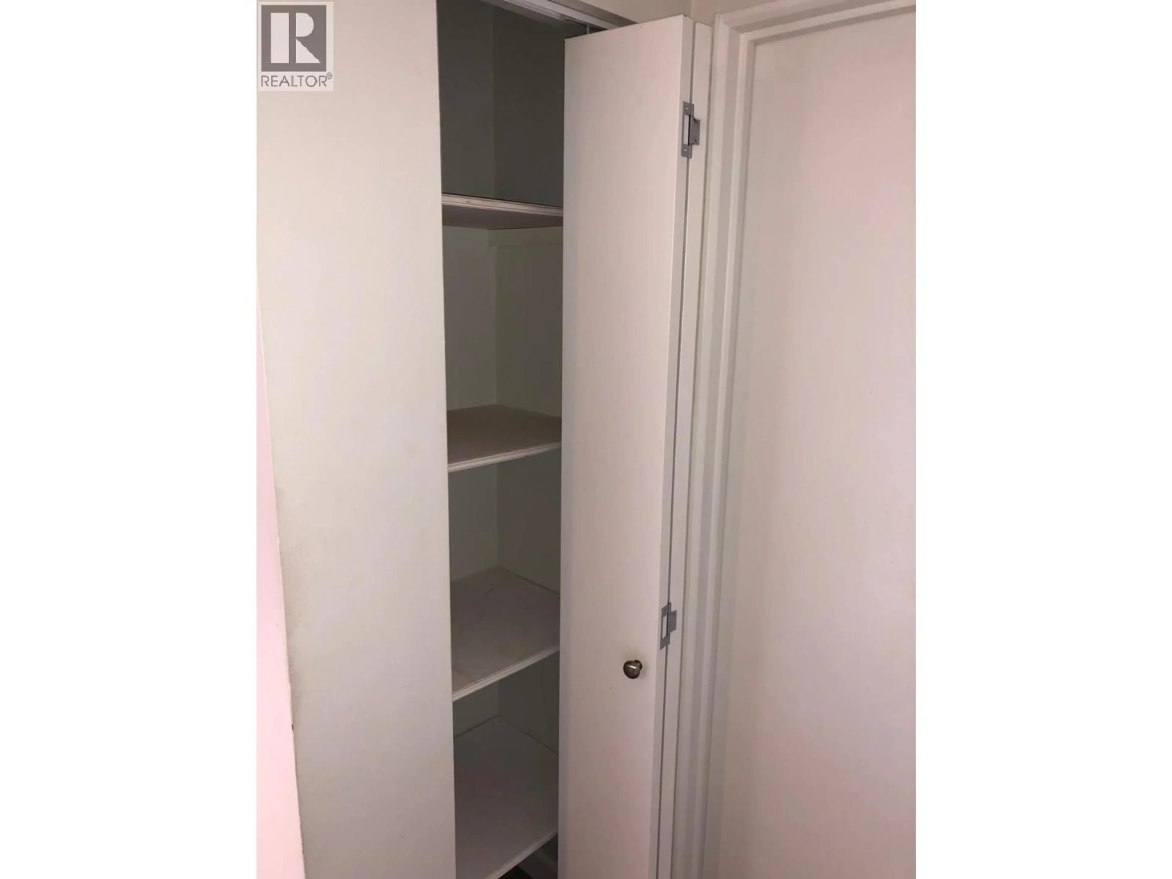 Storage room or clothes room or walk-in closet for 213 - 36 14 AVENUE, Vancouver British Columbia V5T4C9