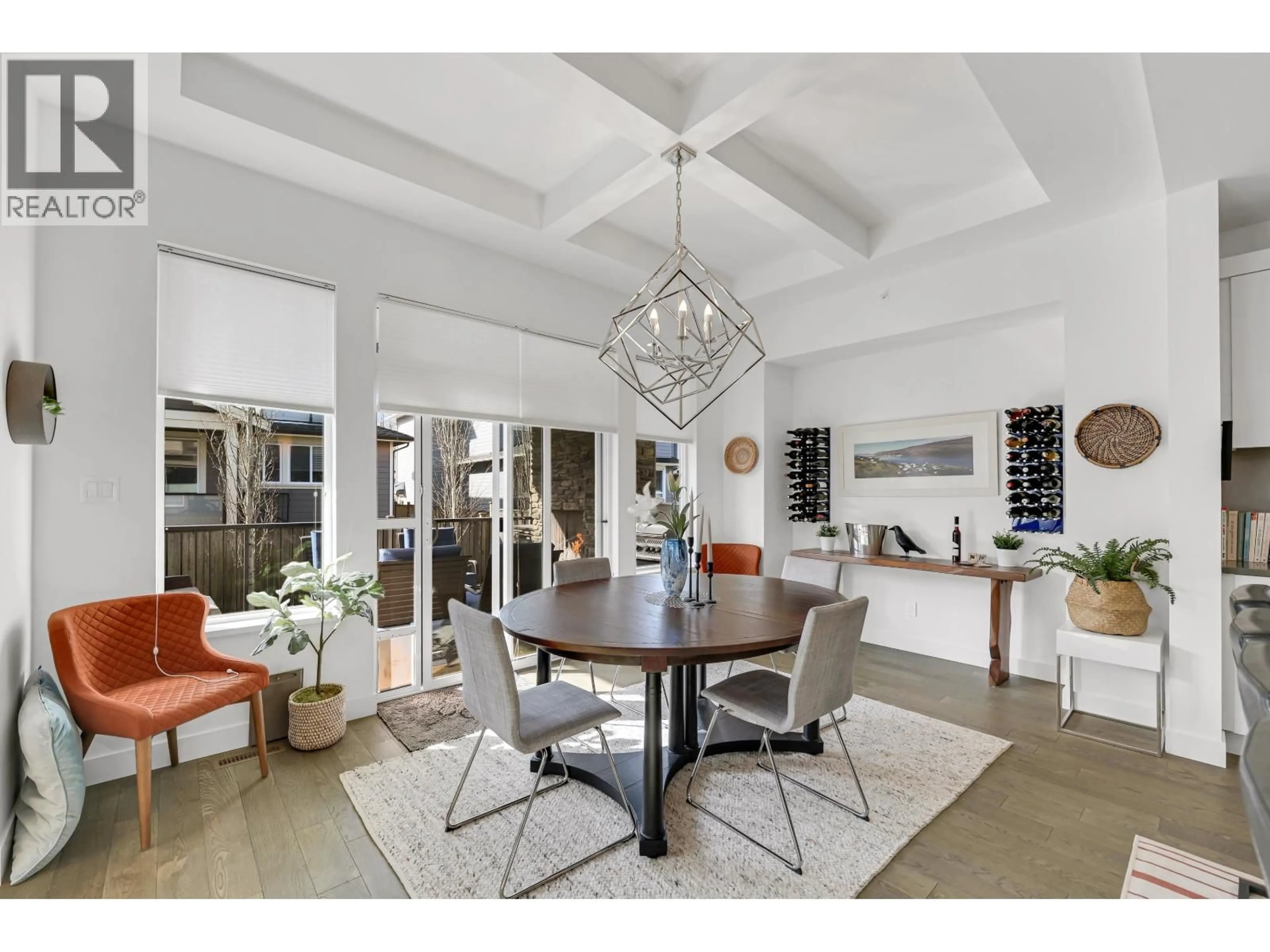 Dining room, unknown for 1706 SPARROW WAY, Squamish British Columbia V8B0V3