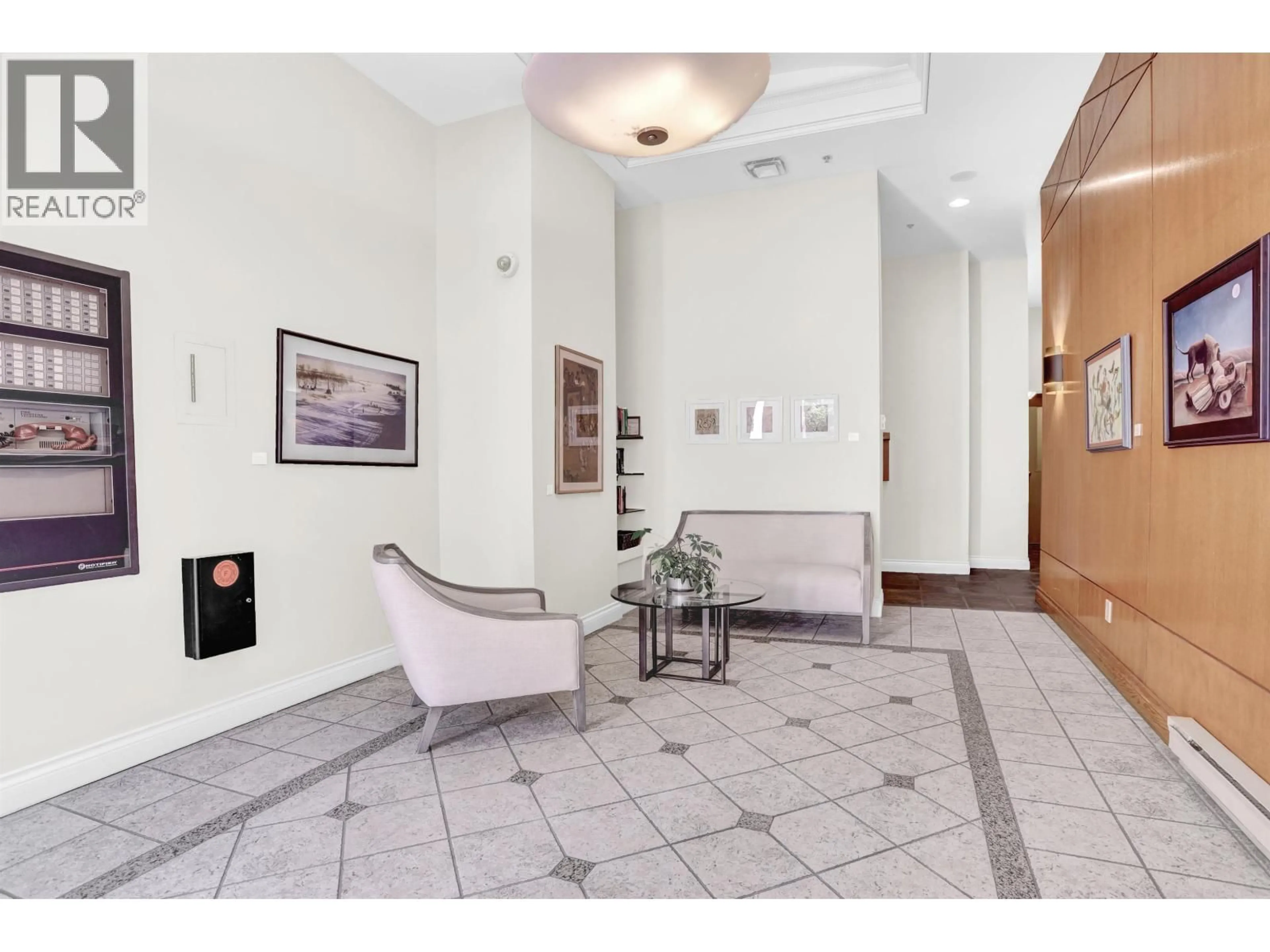 Indoor foyer for 403 - 2580 TOLMIE STREET, Vancouver British Columbia V6R4R4