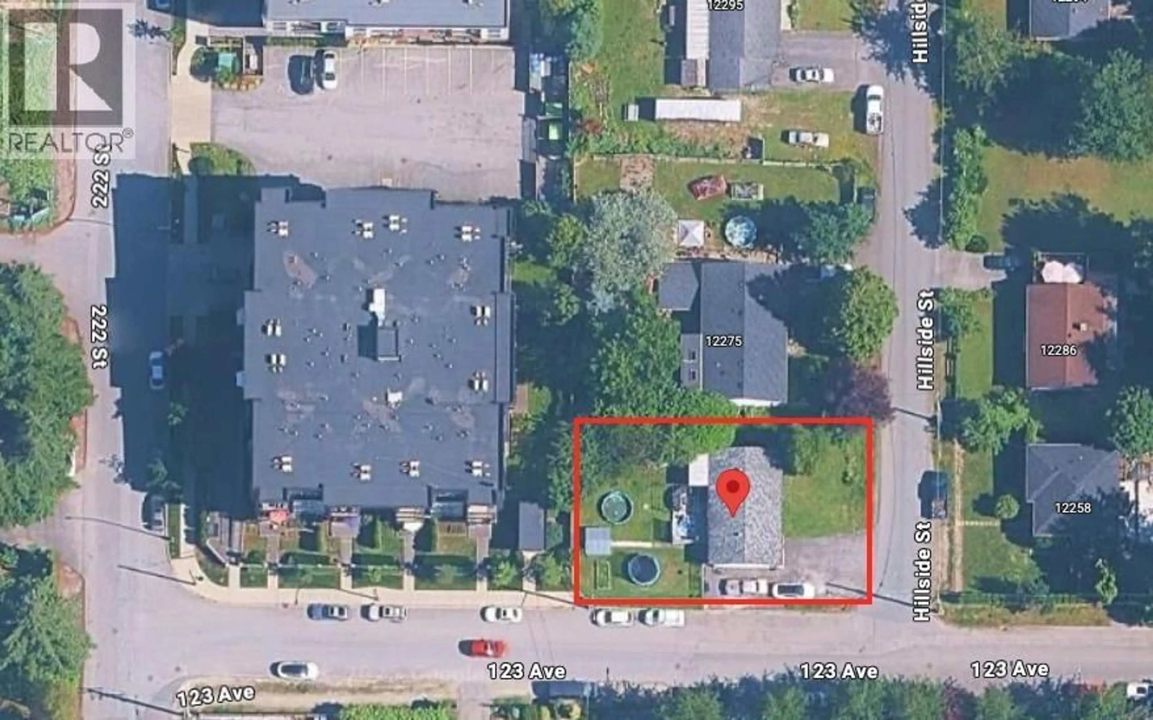 A pic from outside/outdoor area/front of a property/back of a property/a pic from drone, street for 12255 HILLSIDE STREET, Maple Ridge British Columbia V2X5W9
