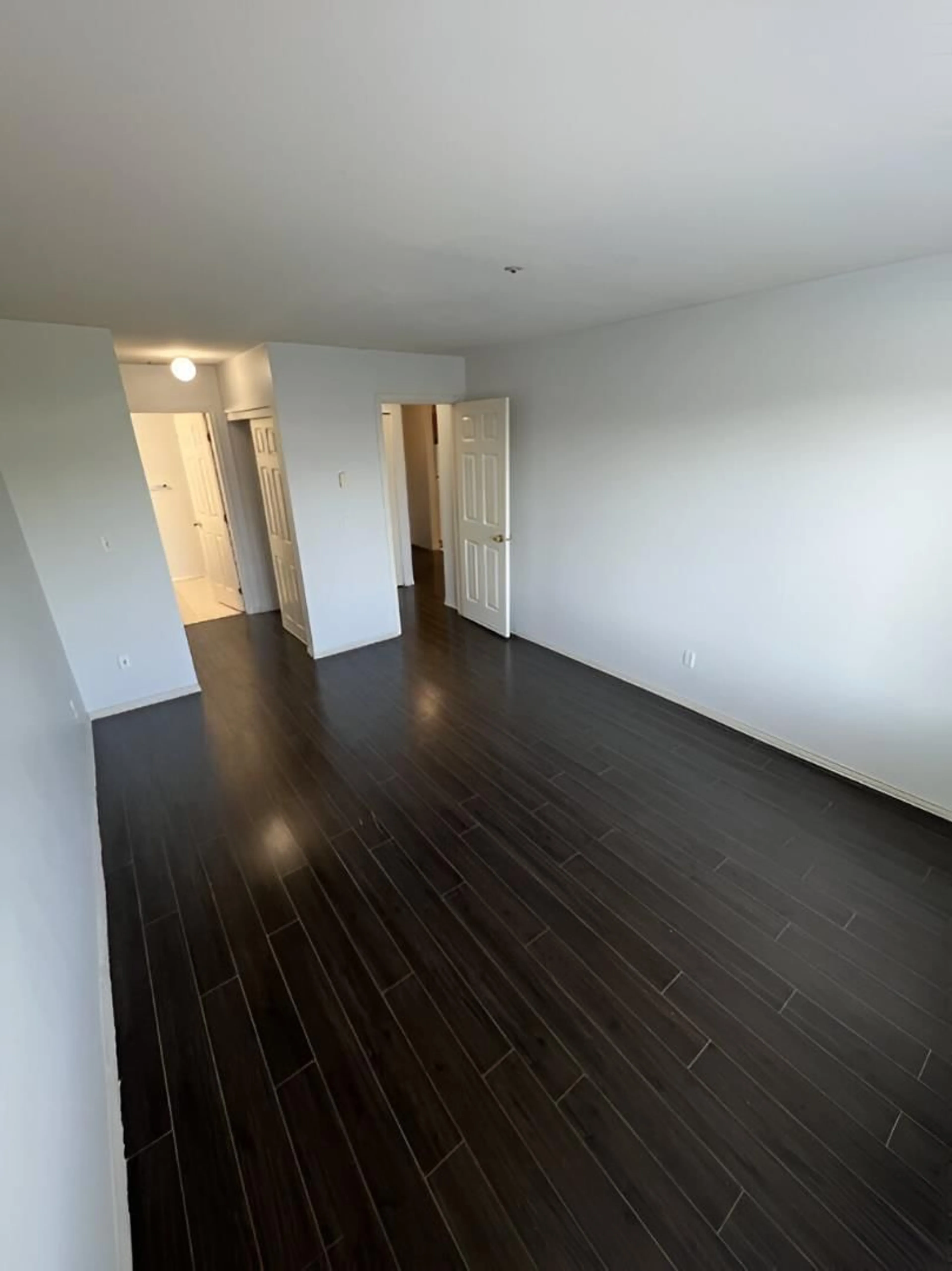 A pic of a room for 433 - 32830 GEORGE FERGUSON, Abbotsford British Columbia V2S7K1