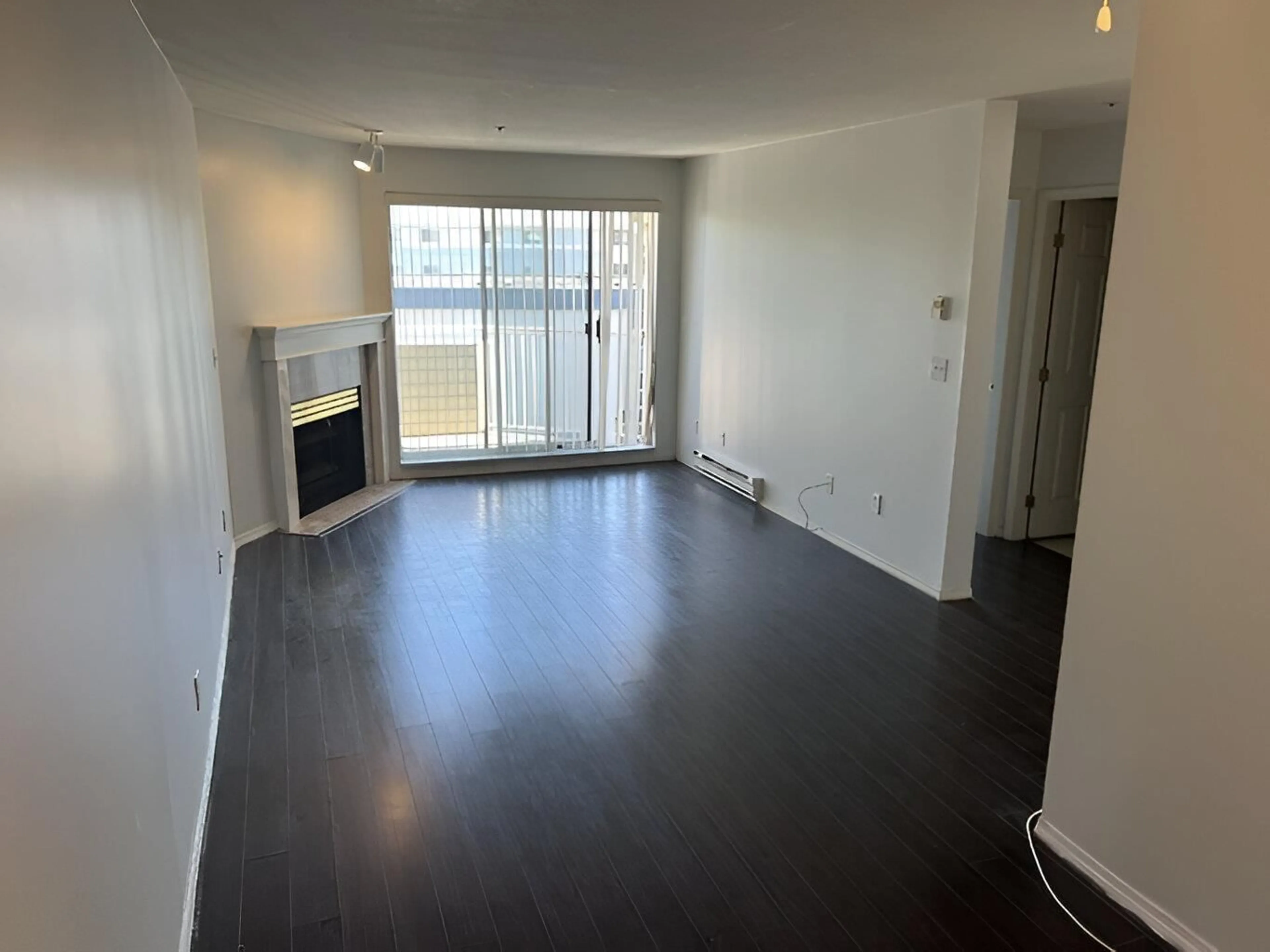 A pic of a room for 433 - 32830 GEORGE FERGUSON, Abbotsford British Columbia V2S7K1