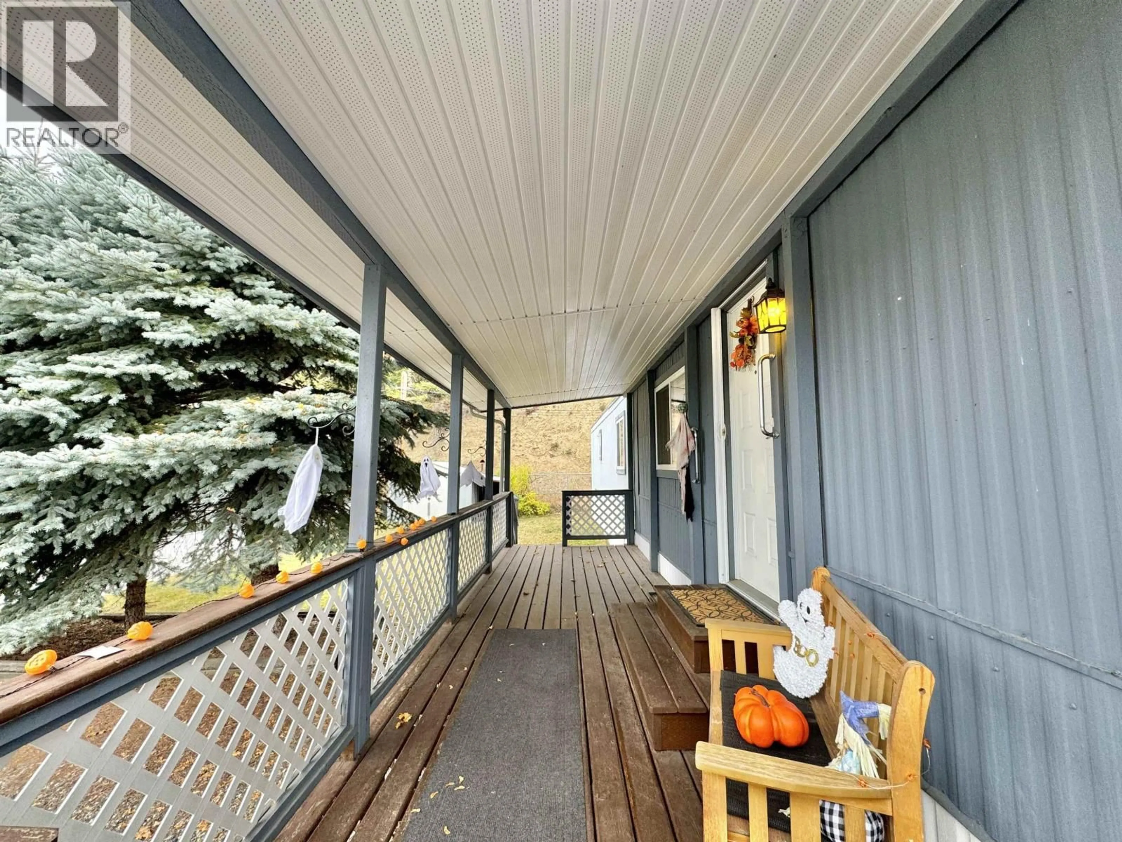 Patio, water/lake/river/ocean view for 54 - 1700 BROADWAY AVENUE, Williams Lake British Columbia V2G2W5