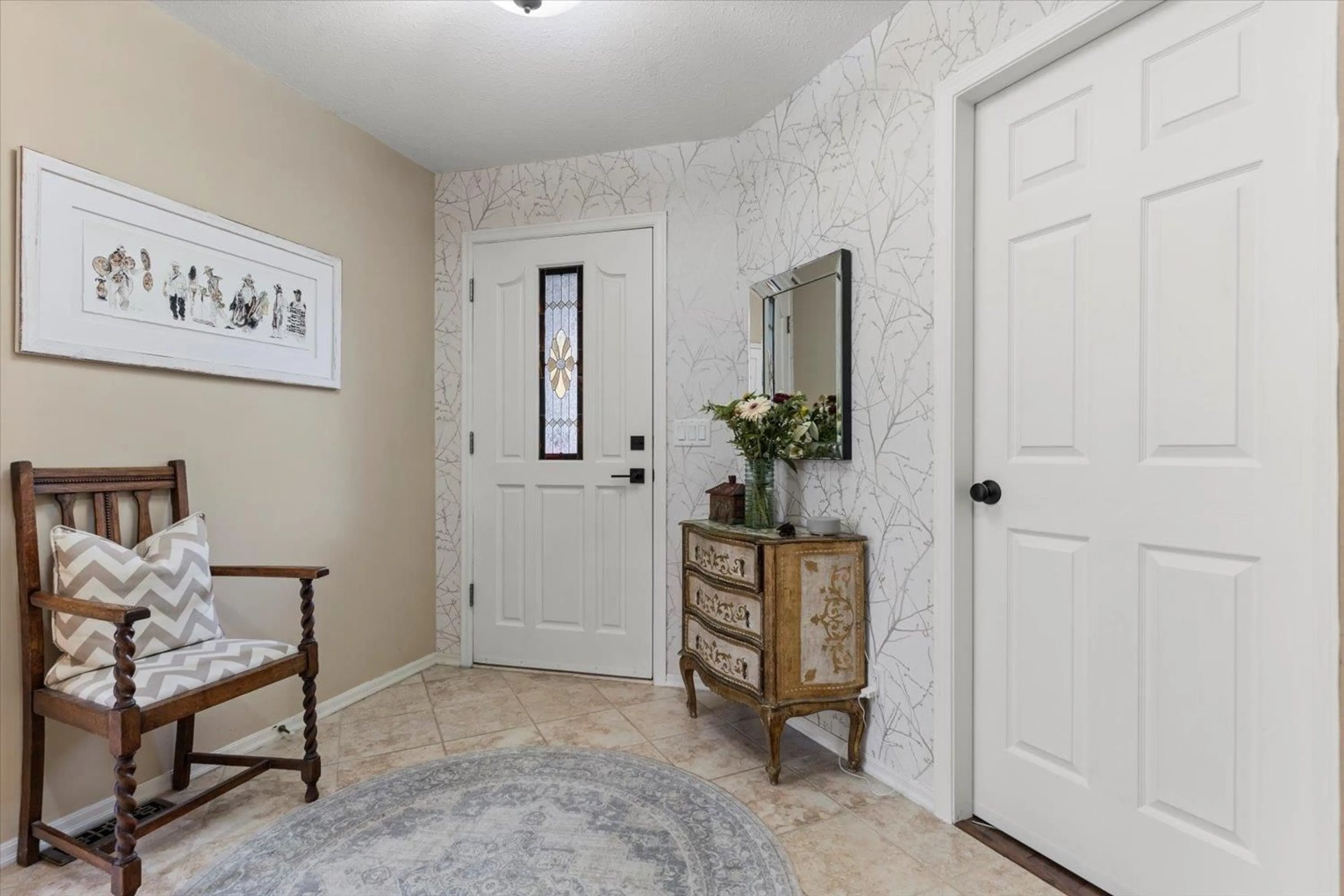 Indoor entryway for 14 - 7001 EDEN DRIVE, Chilliwack British Columbia V2R1E7