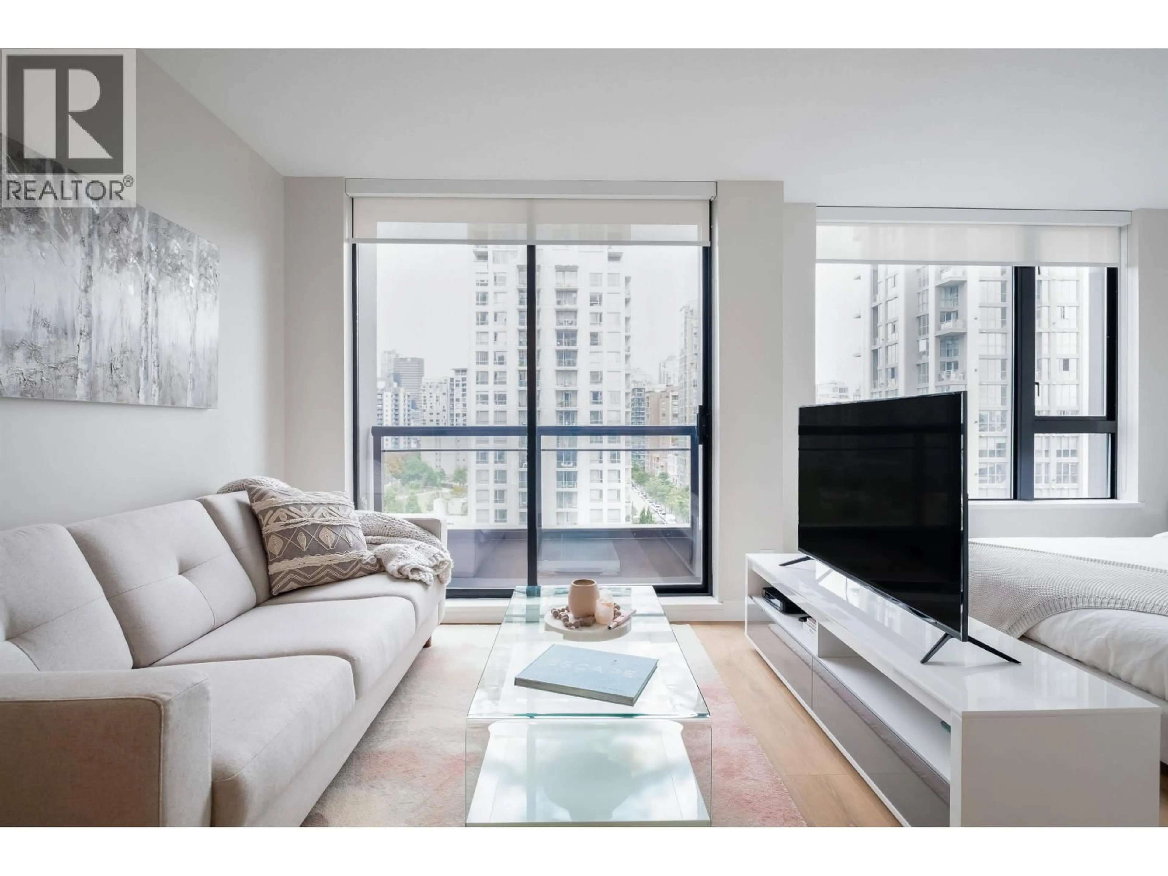 Living room with furniture, unknown for 1103 - 1295 RICHARDS STREET, Vancouver British Columbia V6B1B7