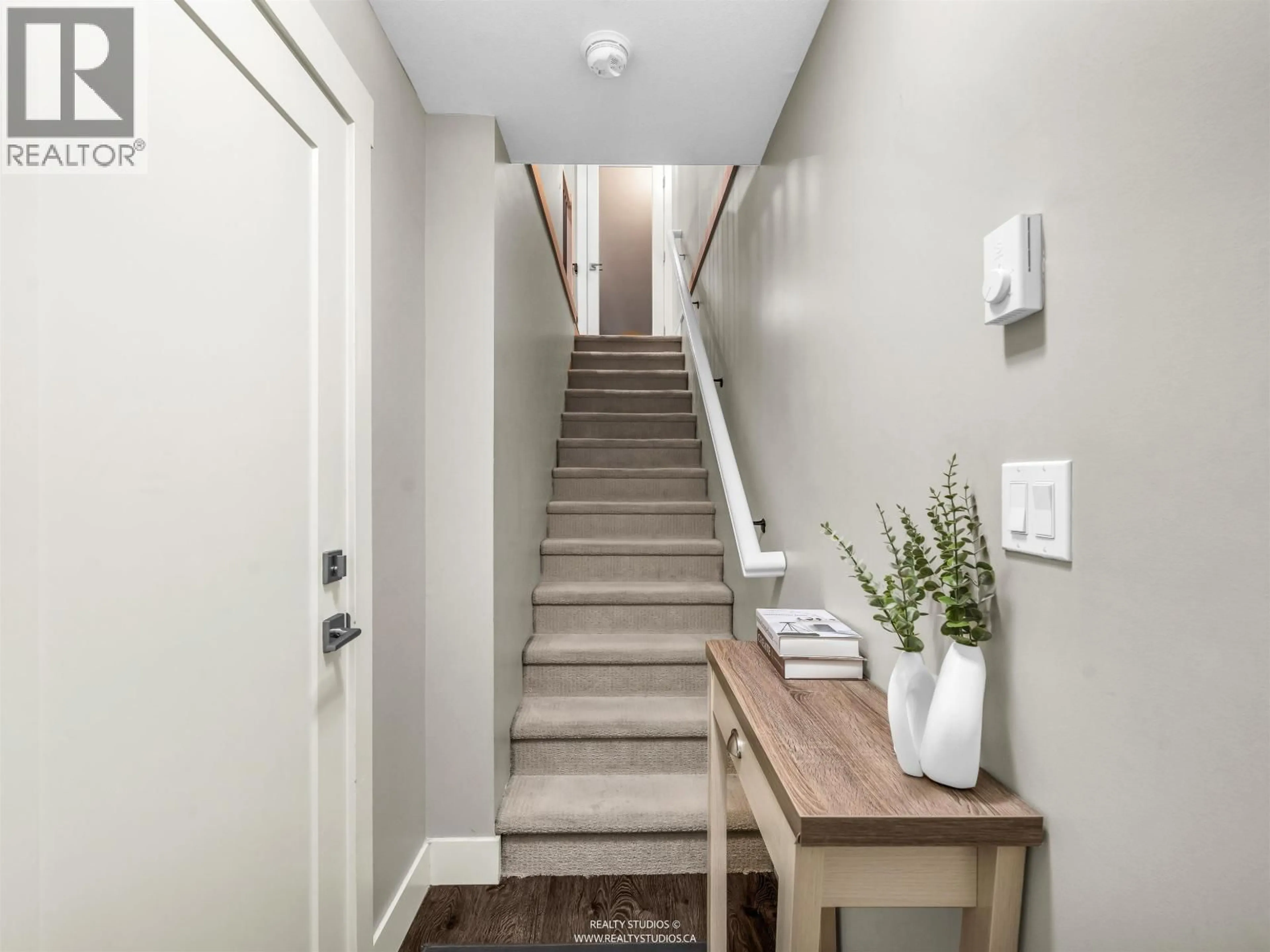 Indoor entryway for 113 - 10151 240 STREET, Maple Ridge British Columbia V2W0G9