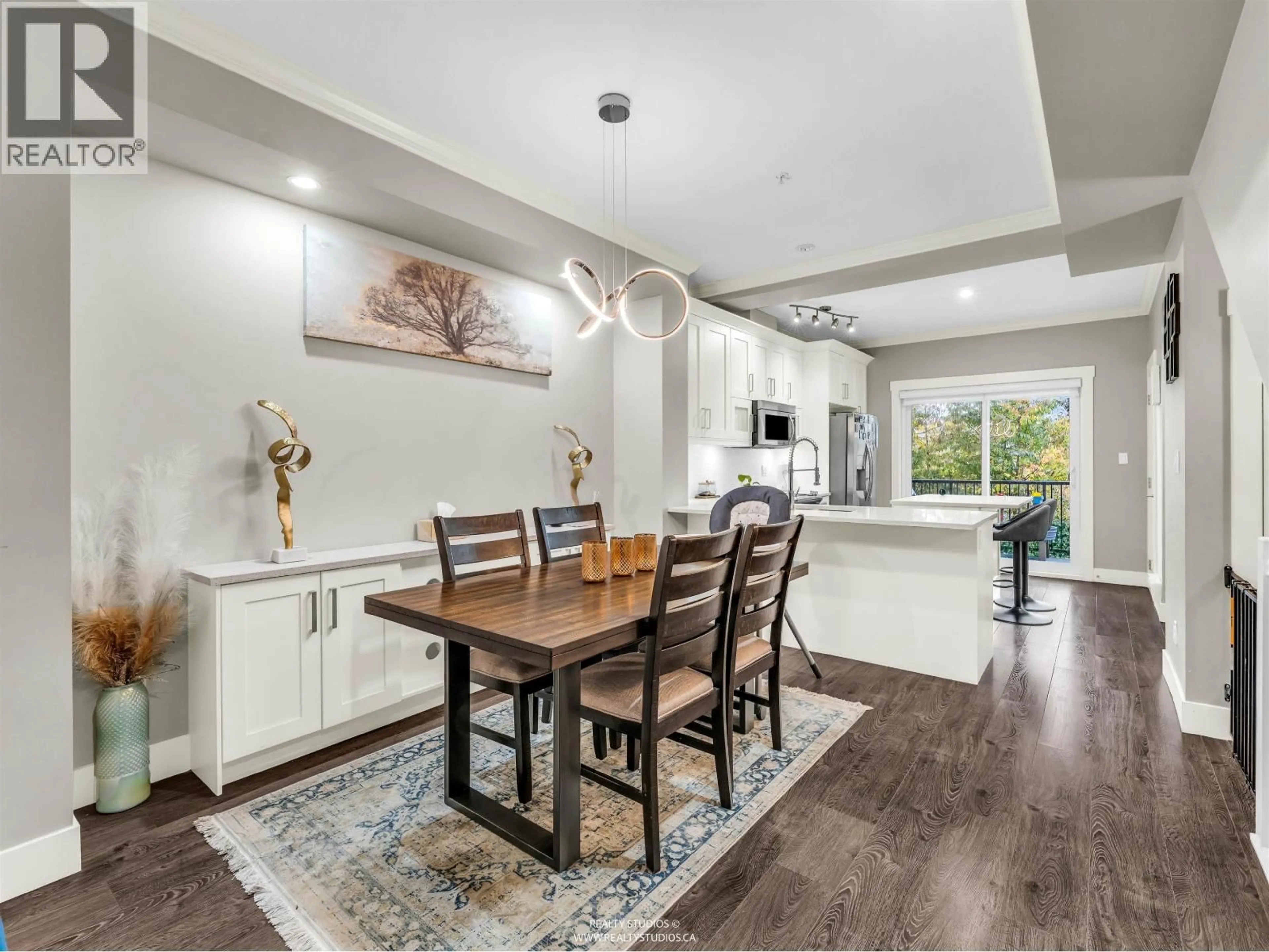 Open concept kitchen, wood/laminate floor for 113 - 10151 240 STREET, Maple Ridge British Columbia V2W0G9