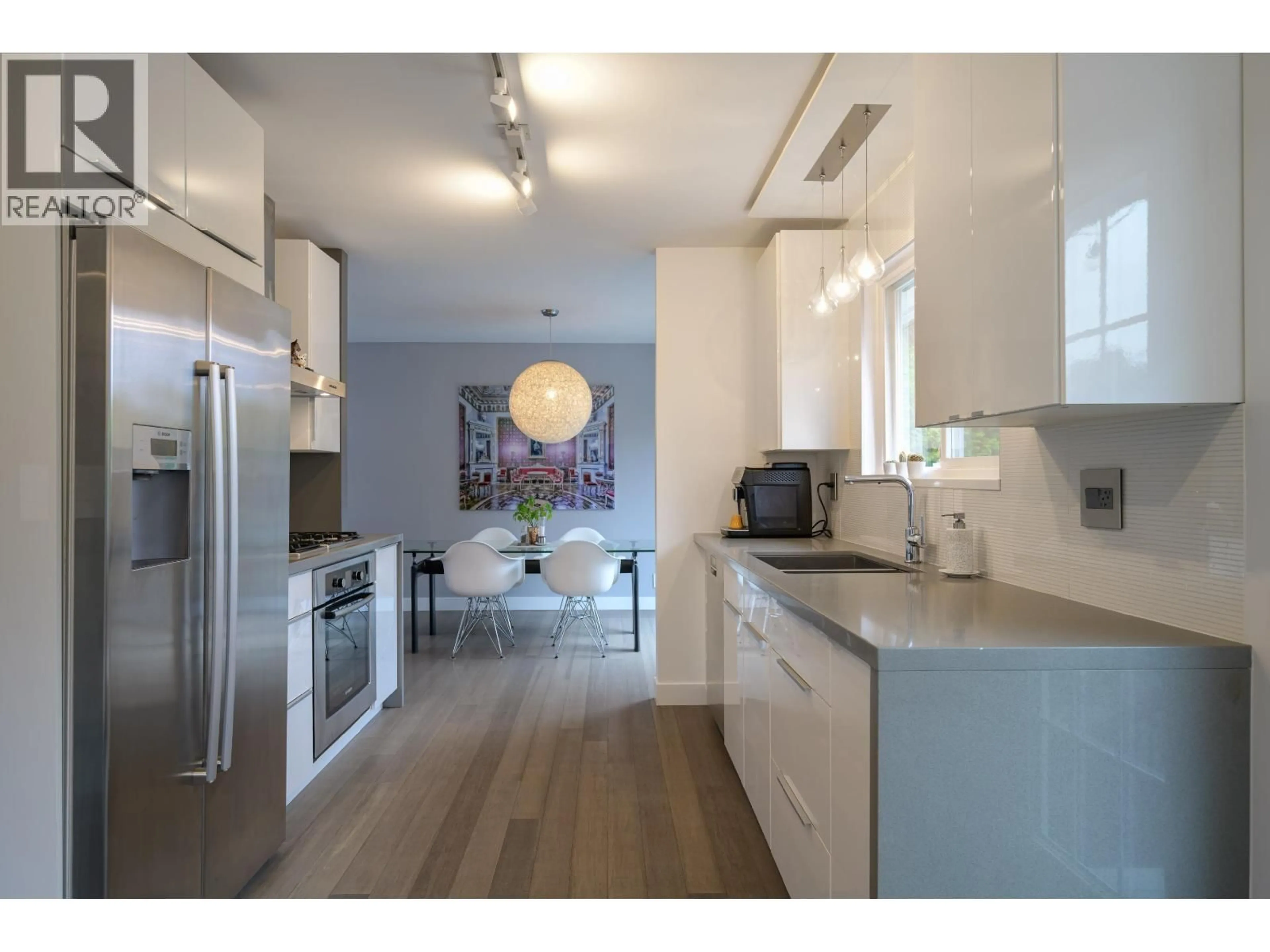 Contemporary kitchen, unknown for 4434 52A STREET, Ladner British Columbia V4K2Y4