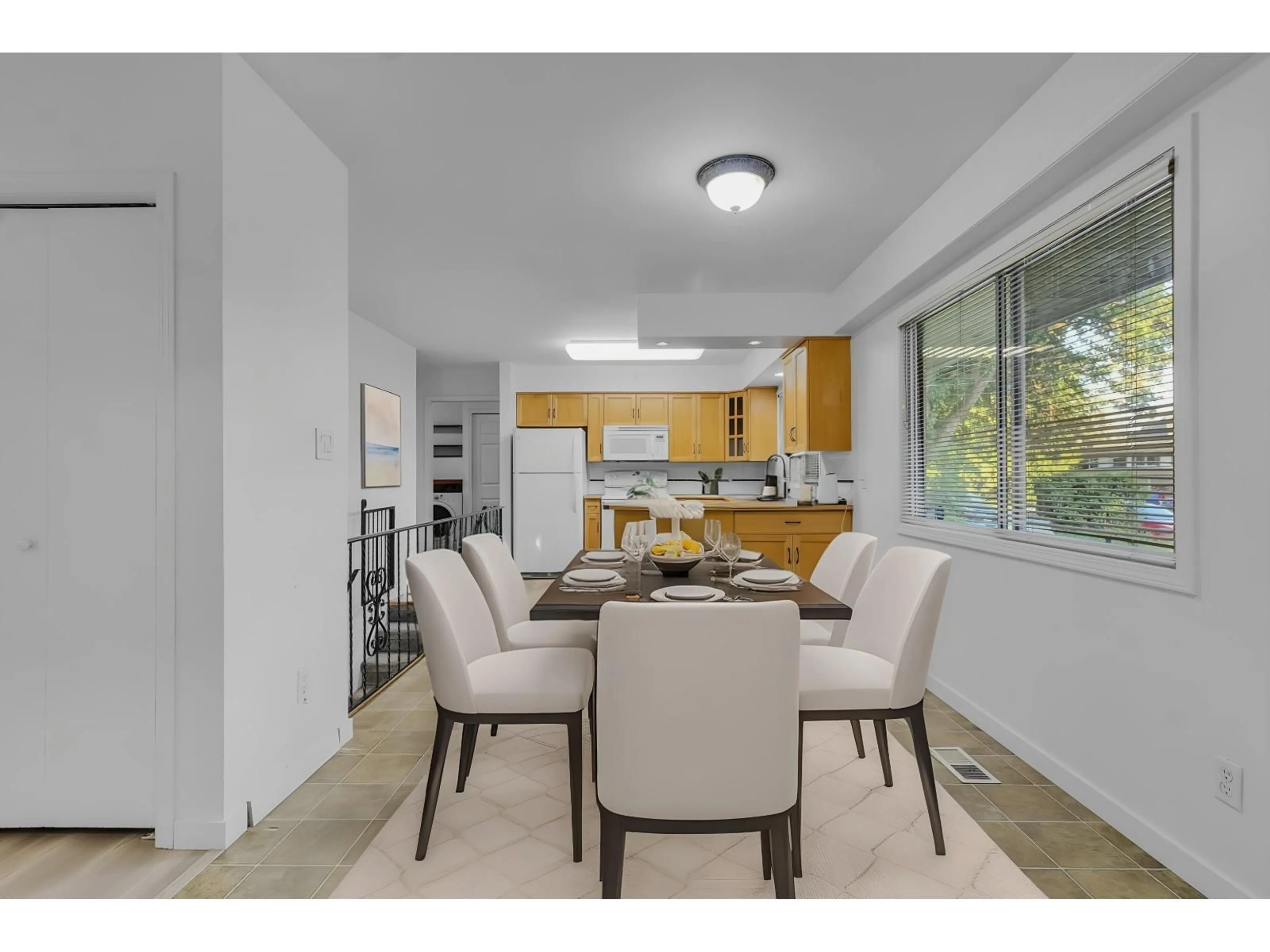 Dining room, unknown for 31825 OAK, Abbotsford British Columbia V2T1H8