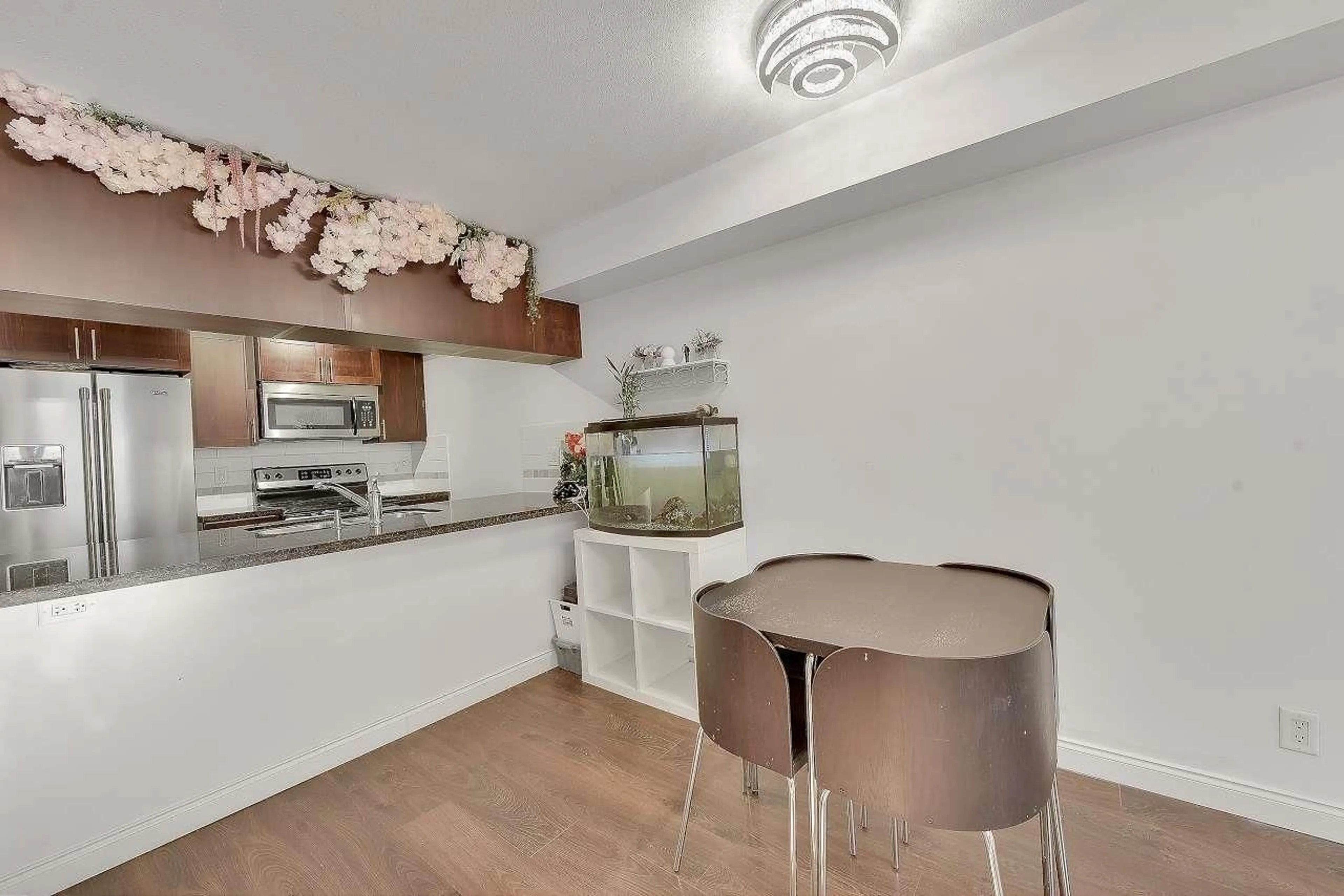 Open concept kitchen, unknown for 140 - 5660 201A, Langley British Columbia V3A0B4