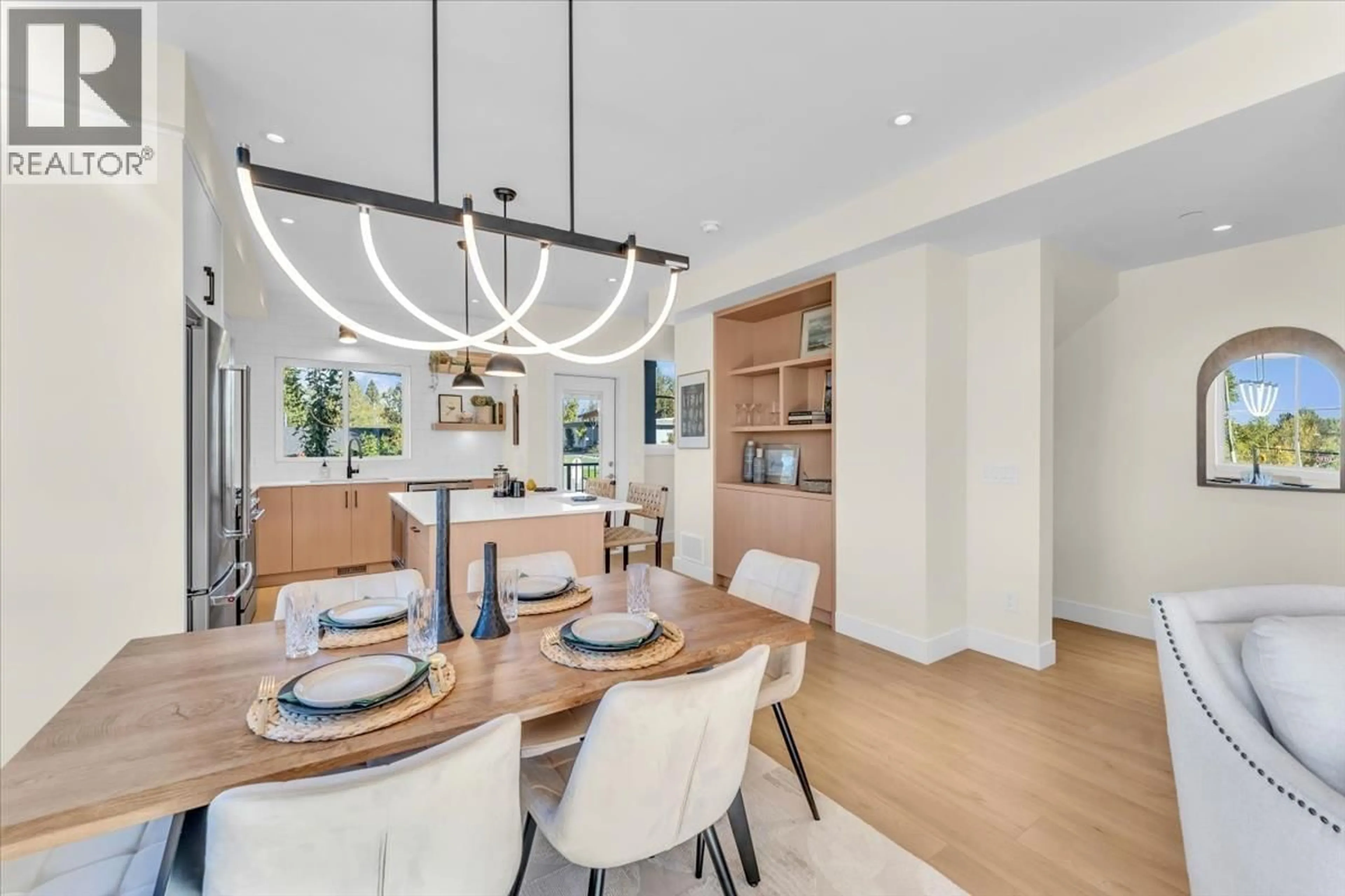 Unknown for 8 - 10392 240A STREET, Maple Ridge British Columbia V2W1G3